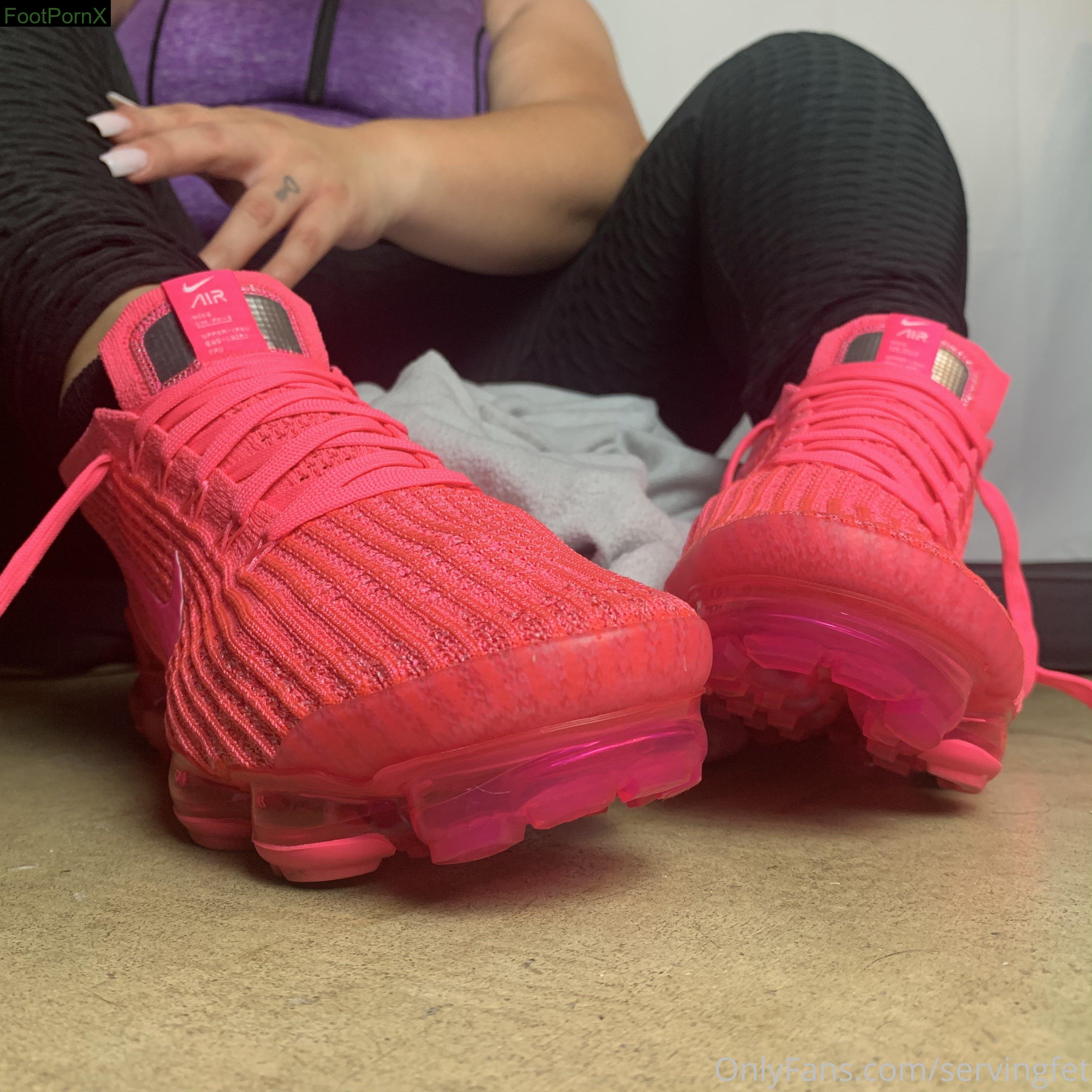 servingfet feet photo 4