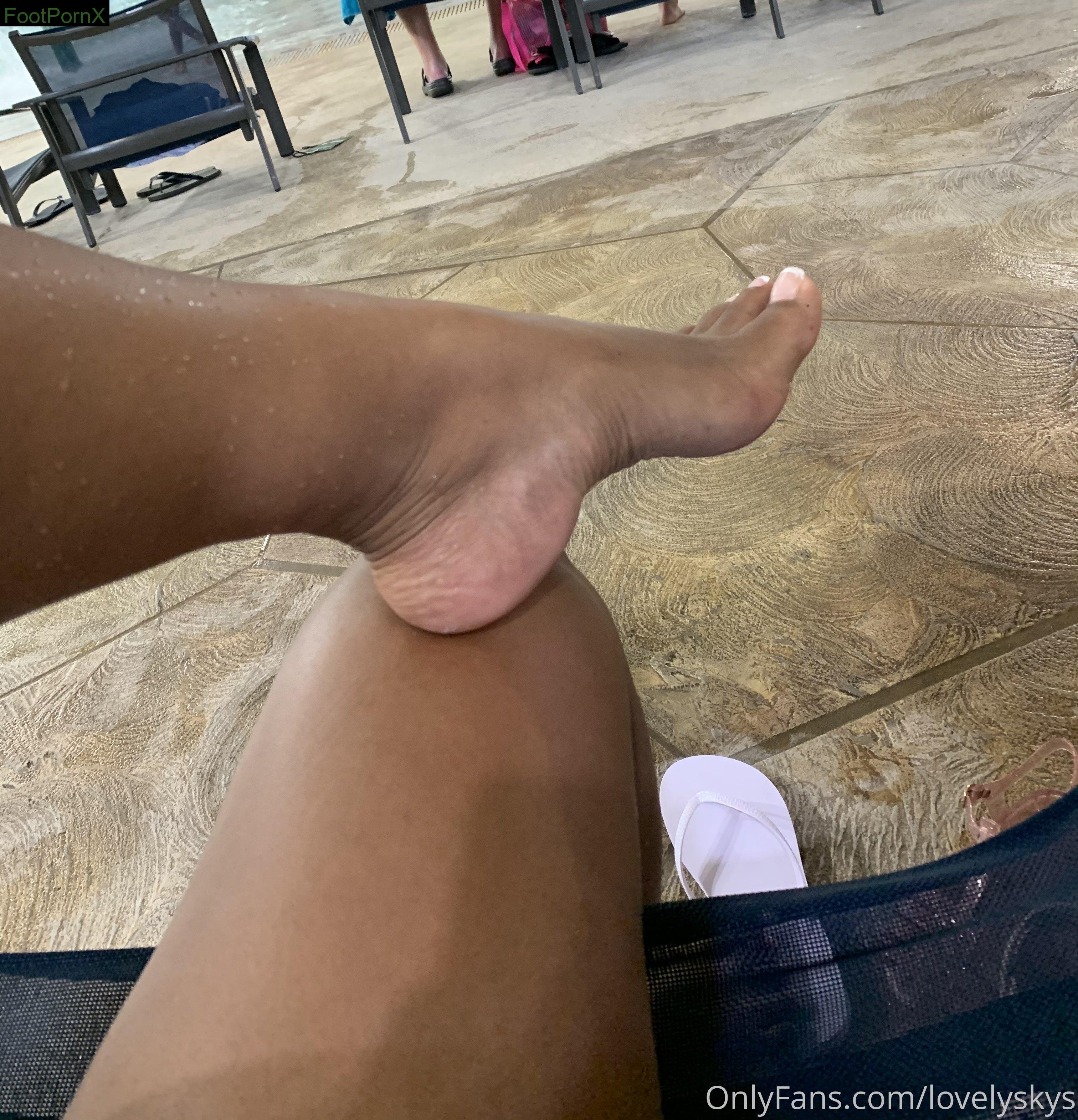 lovelyskys feet photo 15