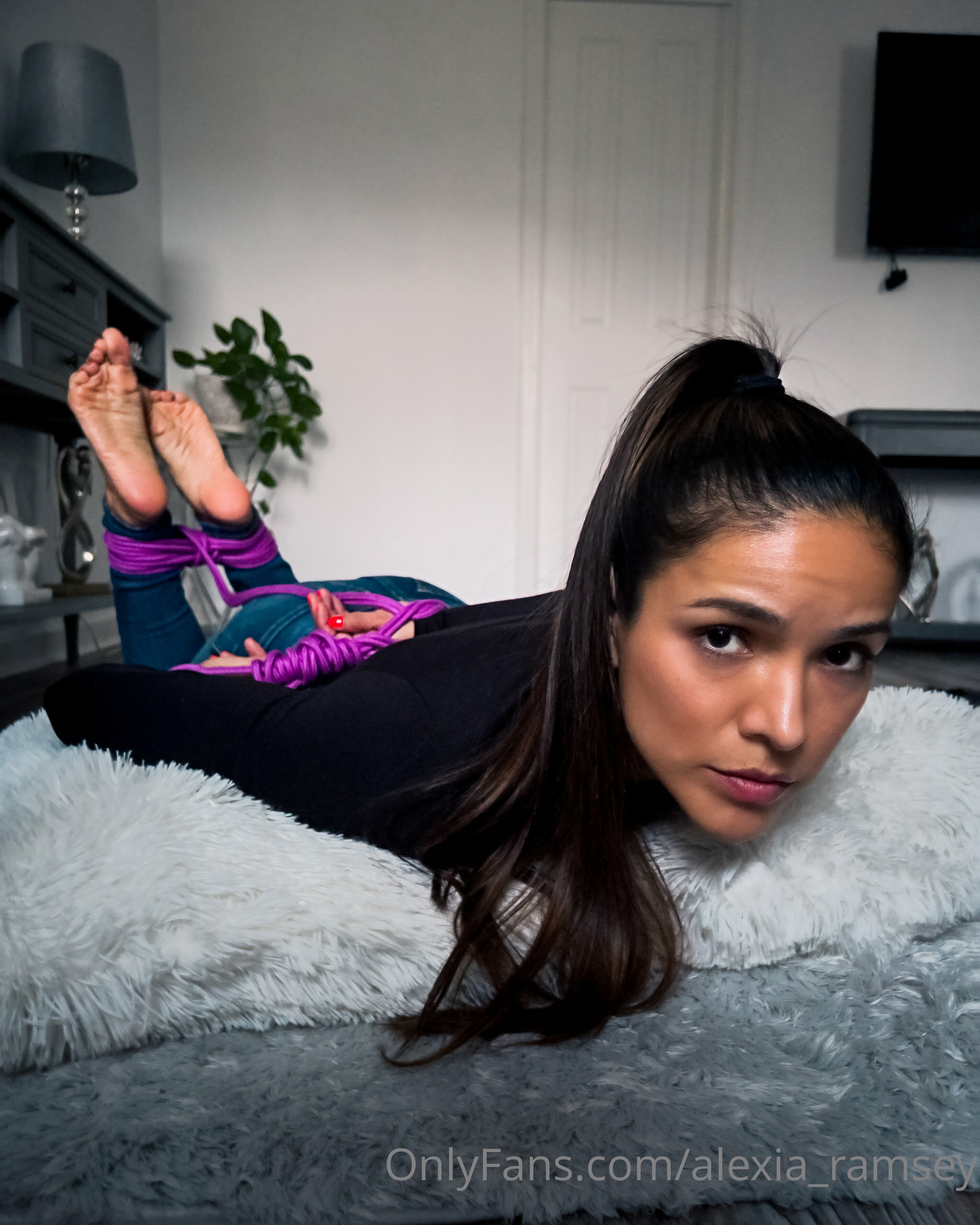 alexia_ramsey feet photo 19