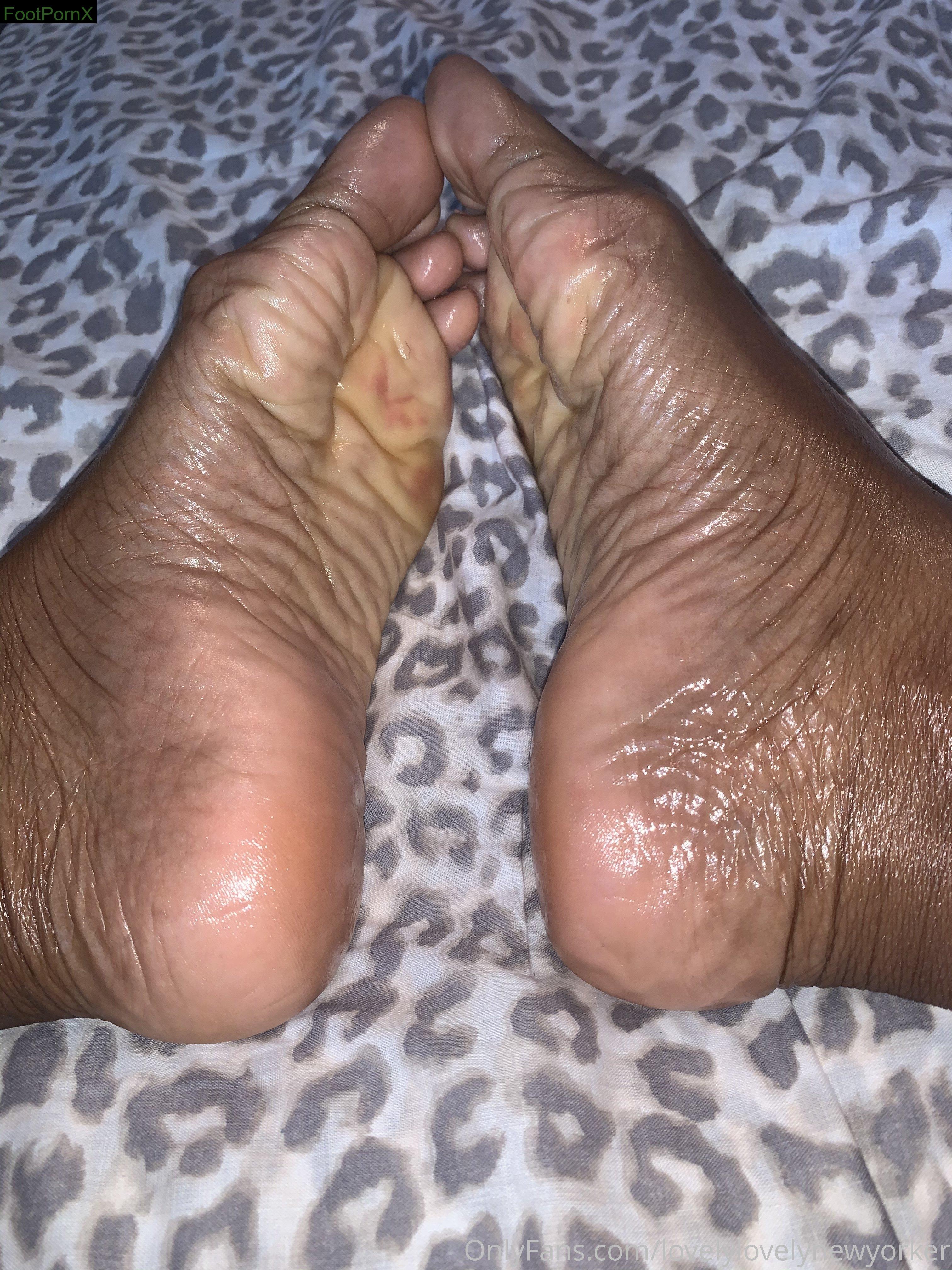 lovelylovelynewyorker feet photo 20