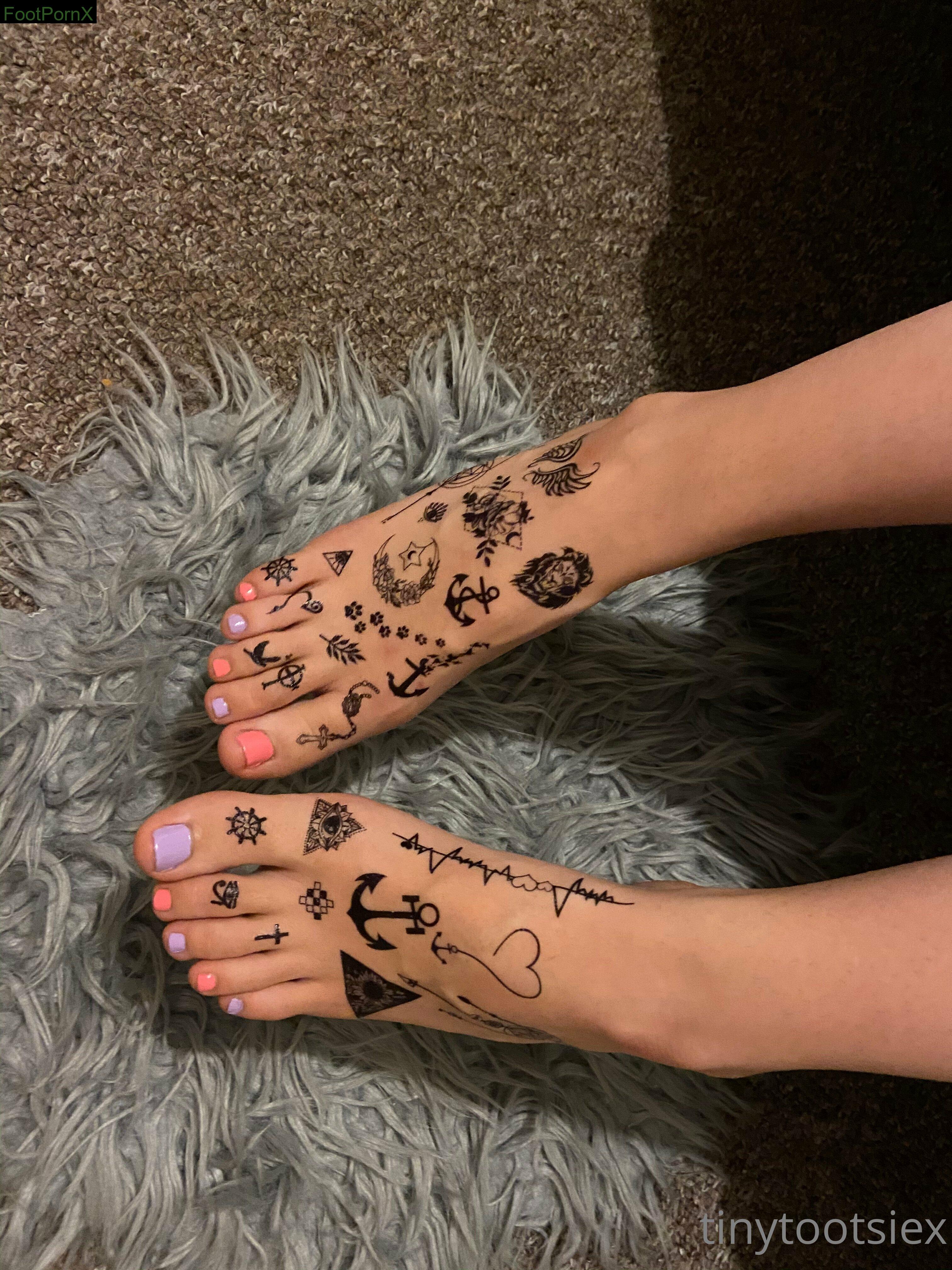 tinytootsiex feet photo 13