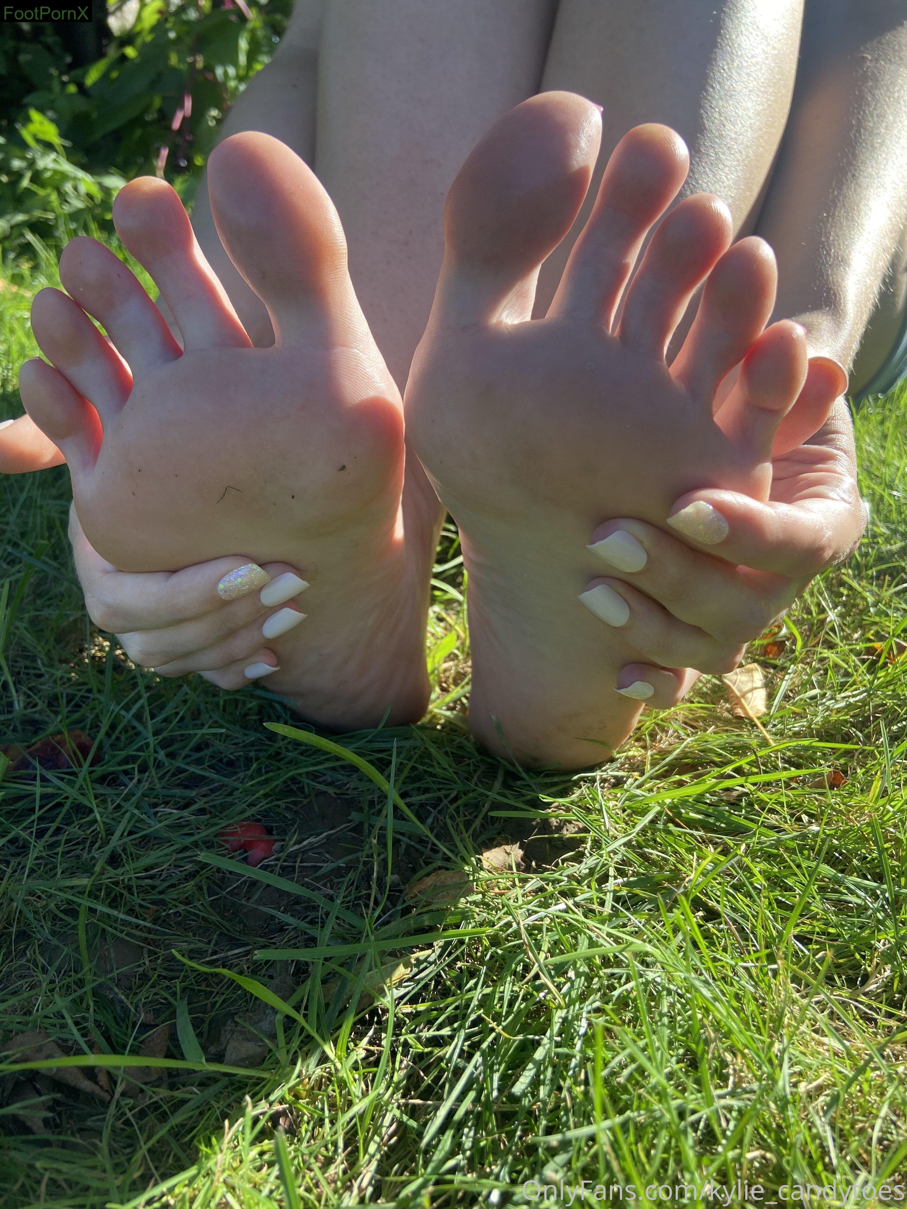 kylie_coco feet photo 5