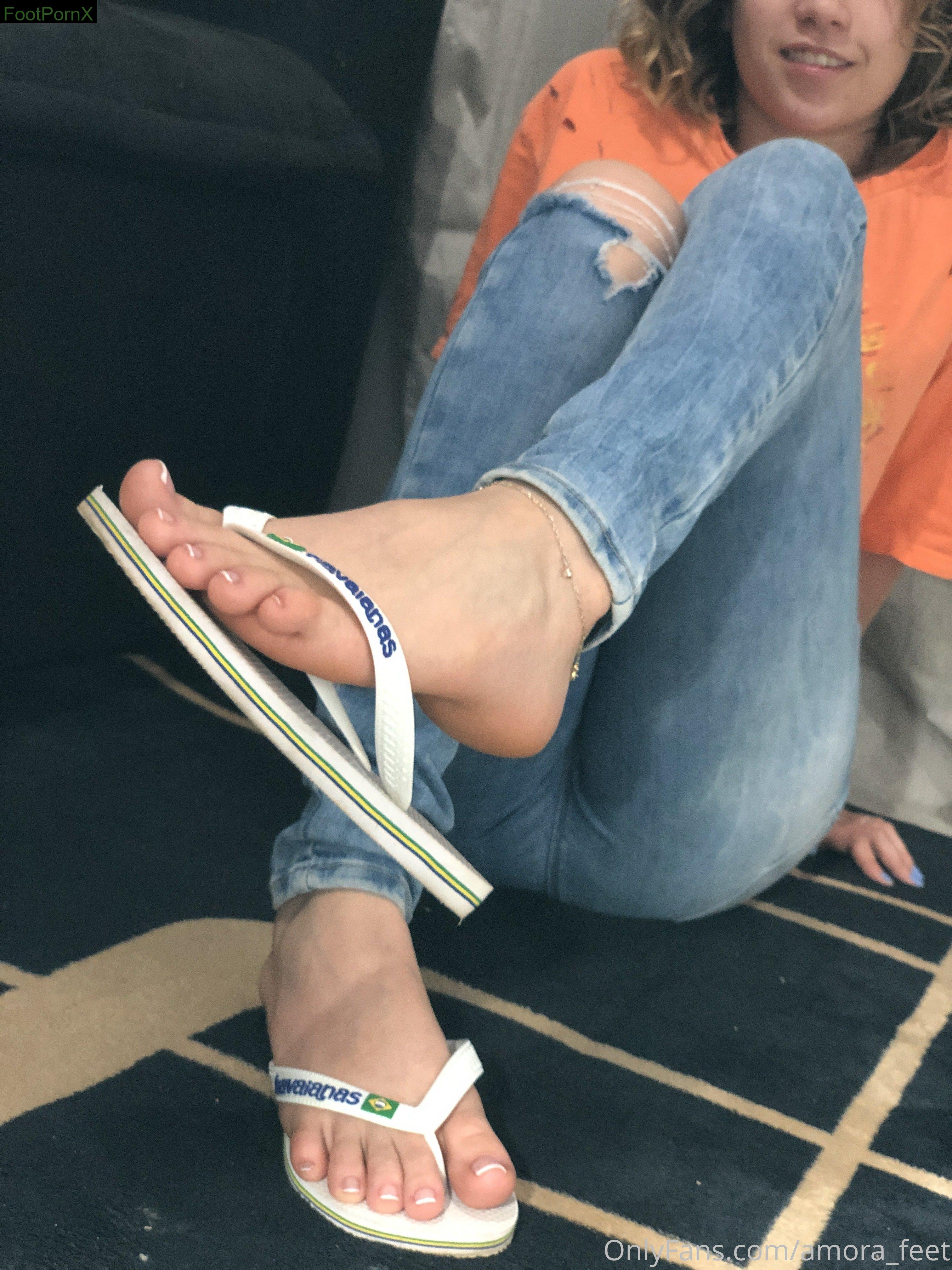 amora_feet feet photo 12