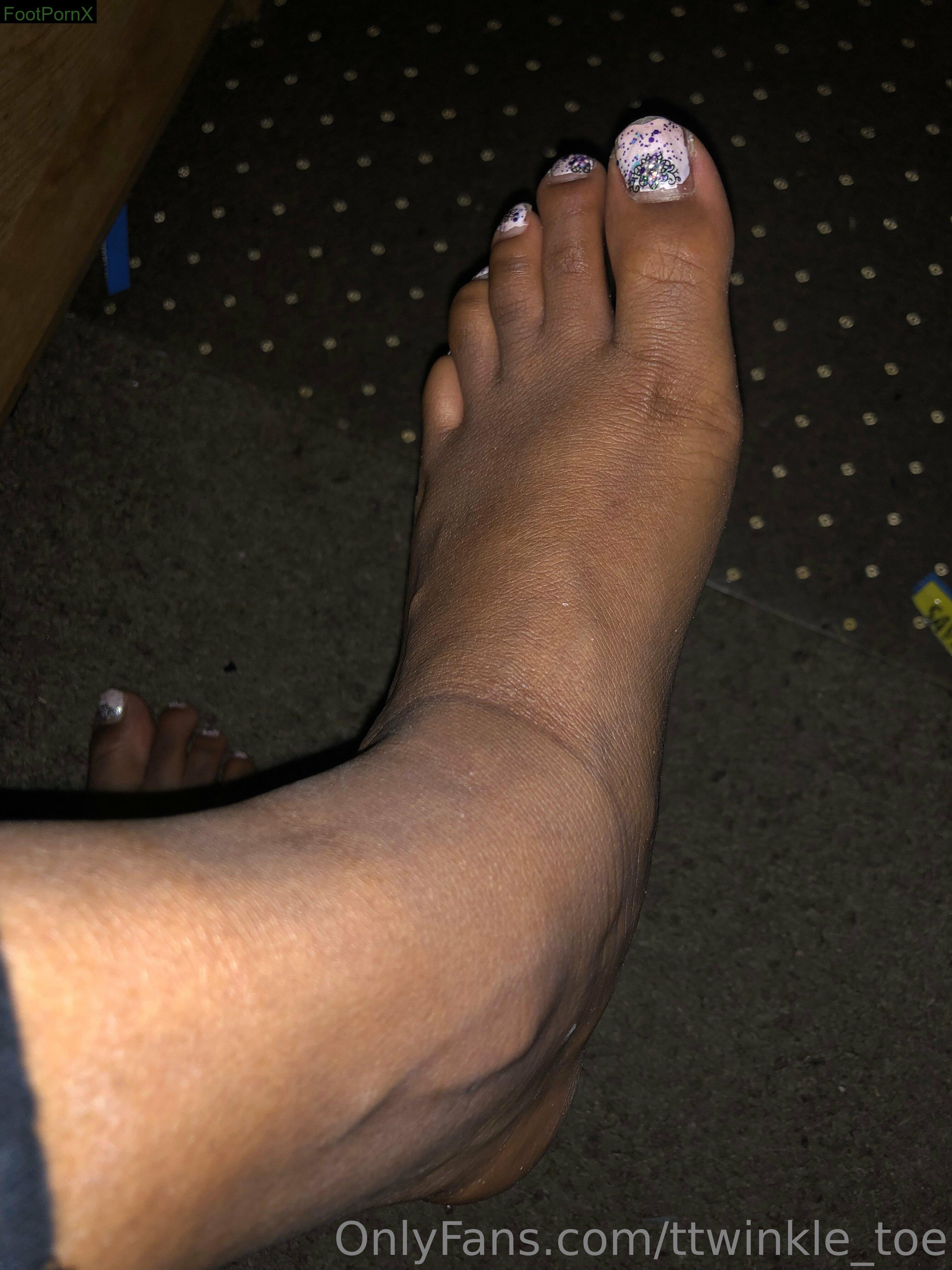 ttwinkle_toe feet photo 8