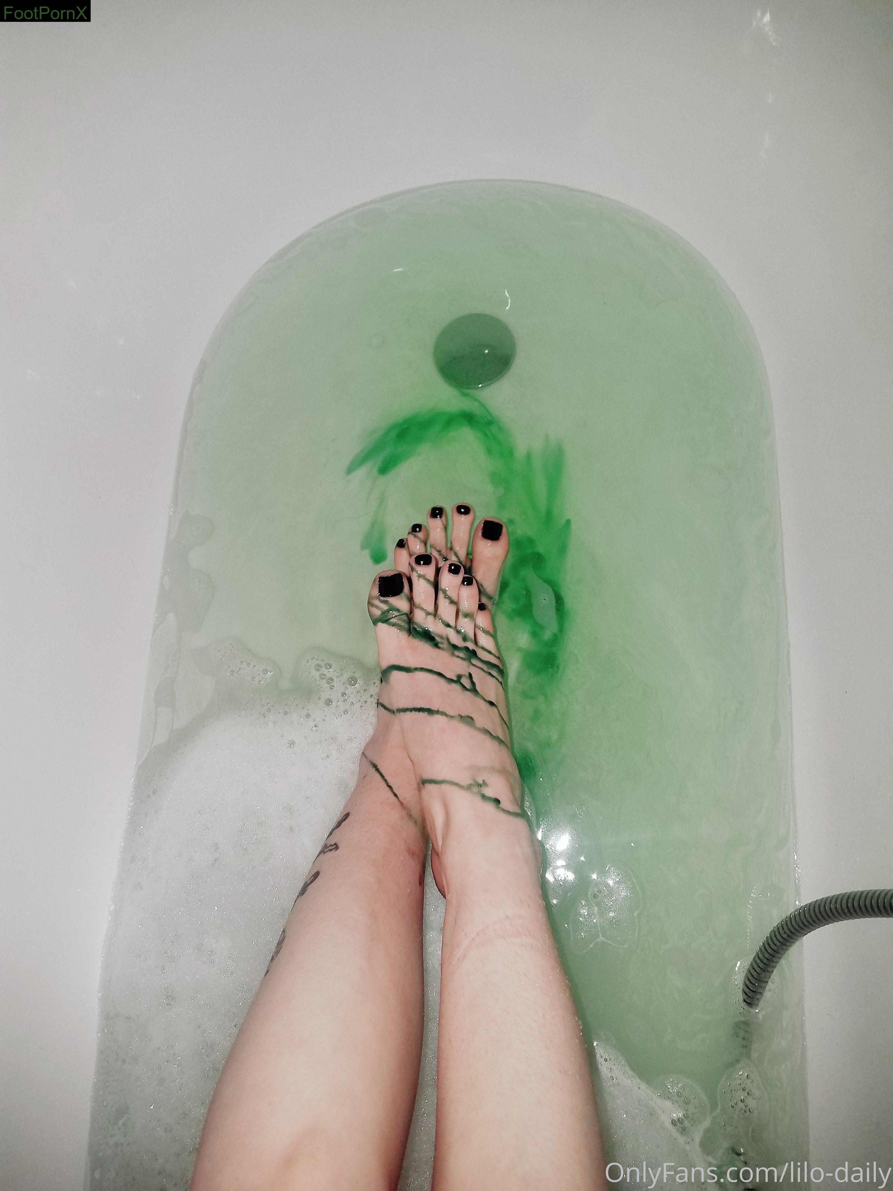 lilo-daily feet photo 18