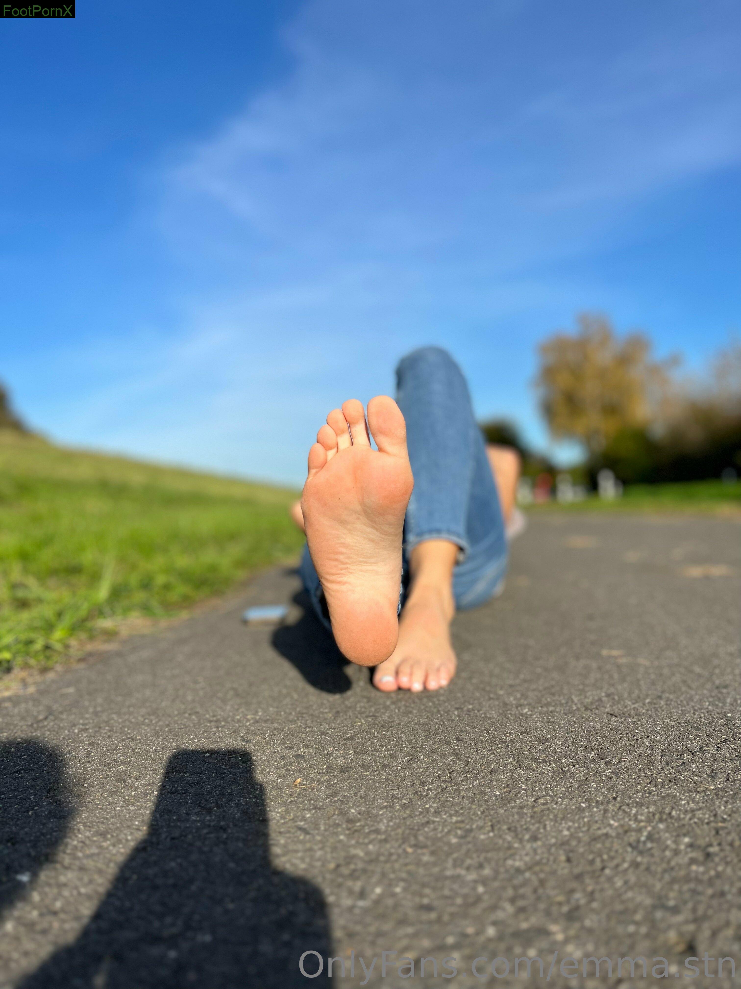 emma.stn feet photo 16