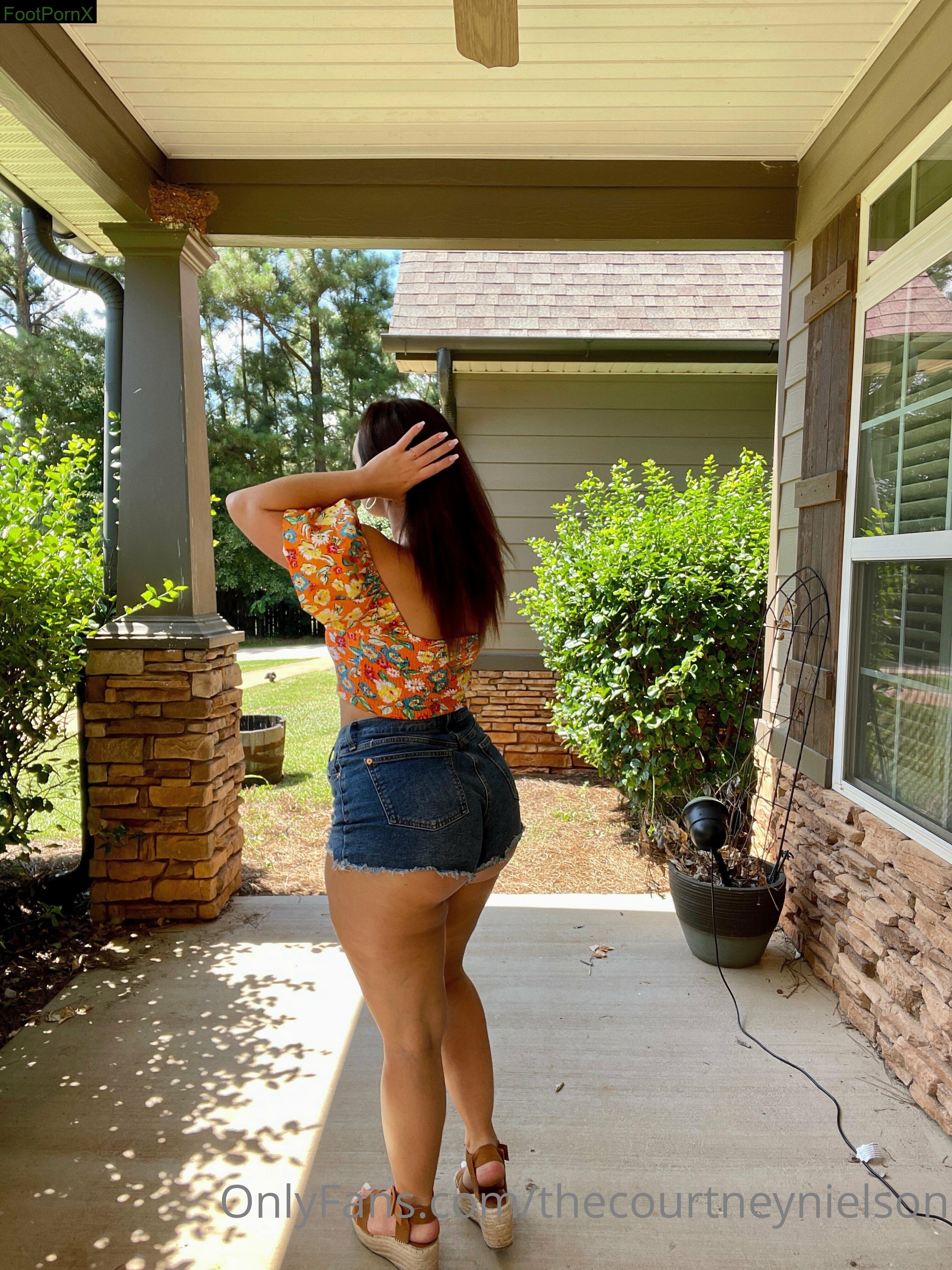 thecourtneynielson feet photo 23