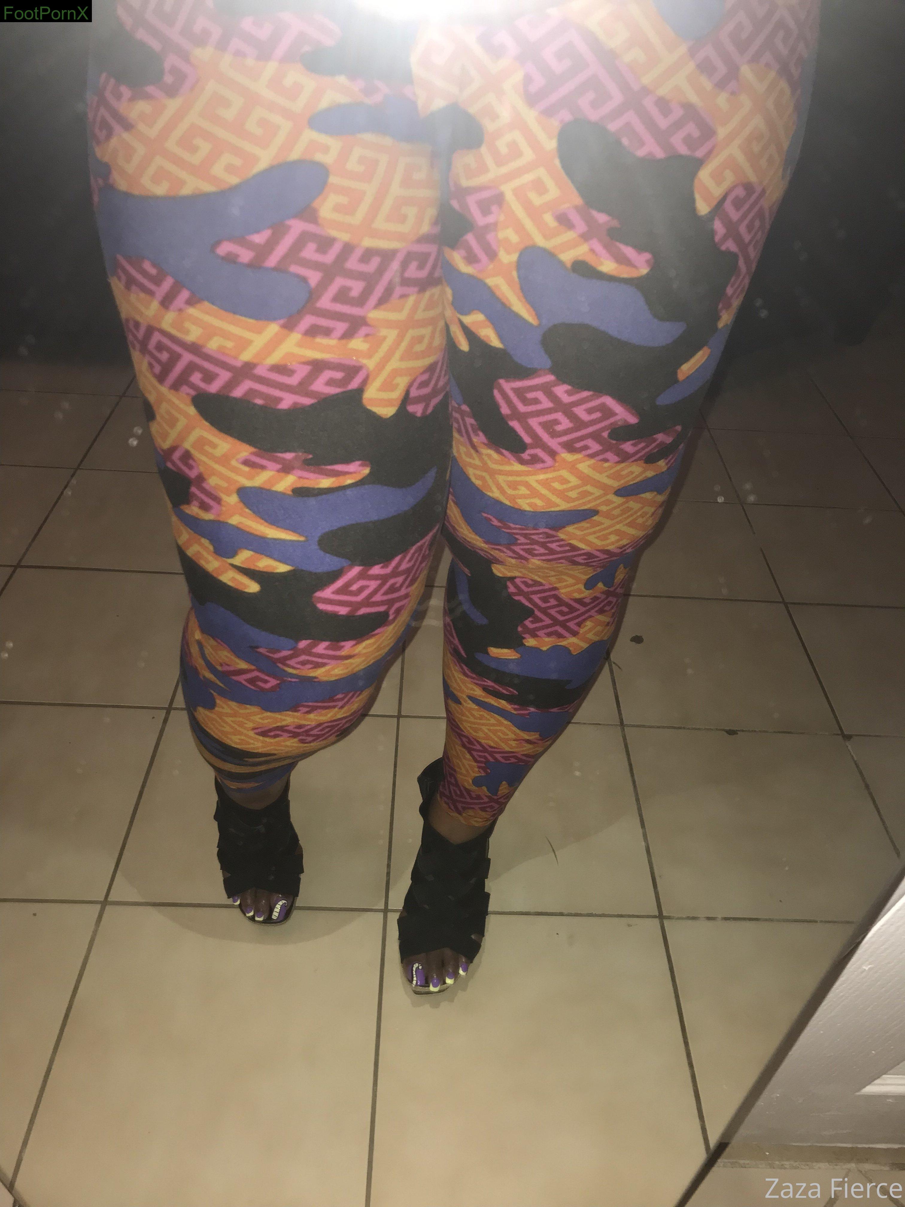 zazafierc3 feet photo 11