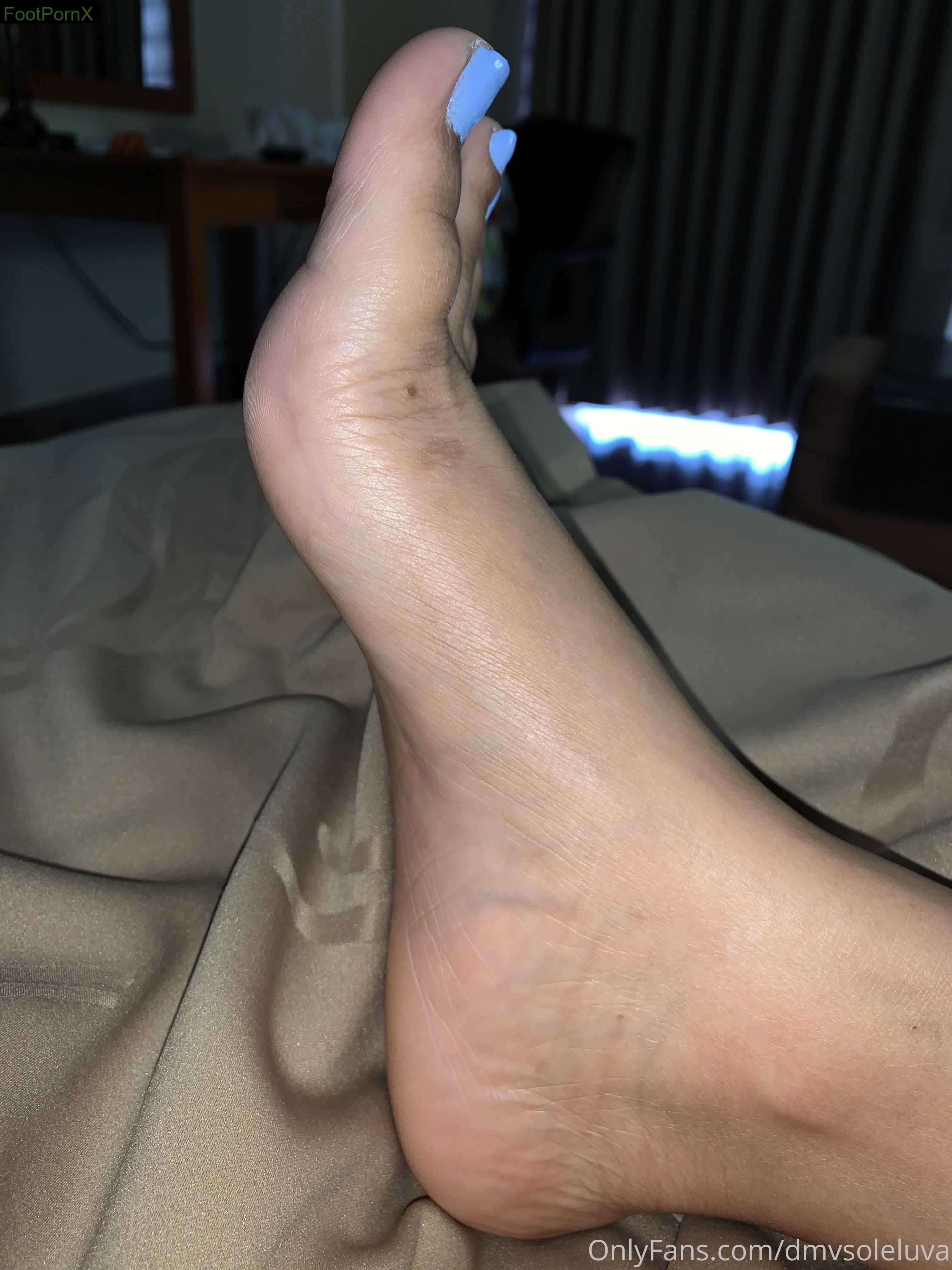 dmvsoleluva feet photo 1