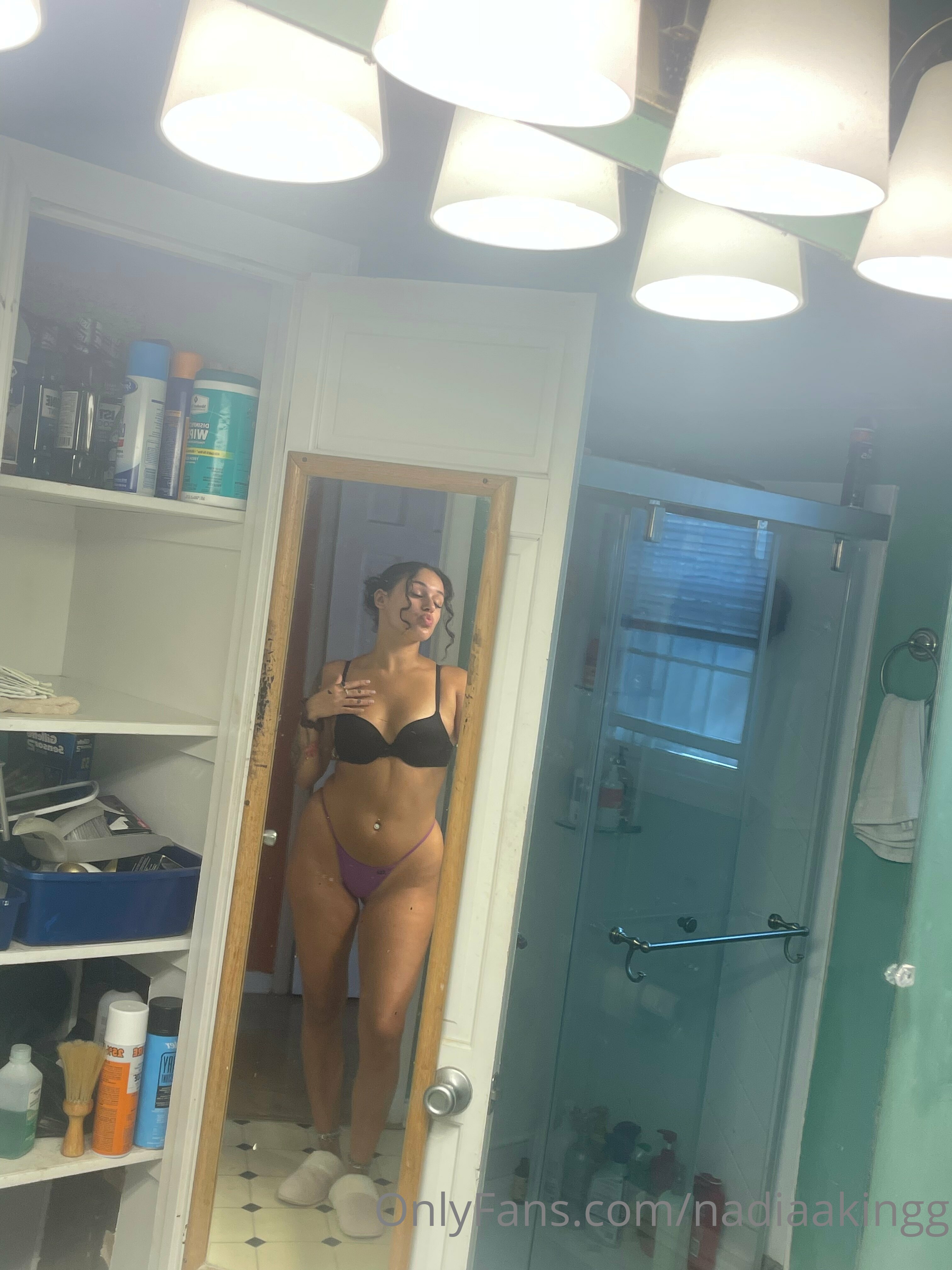 nadiaakingg feet photo 20
