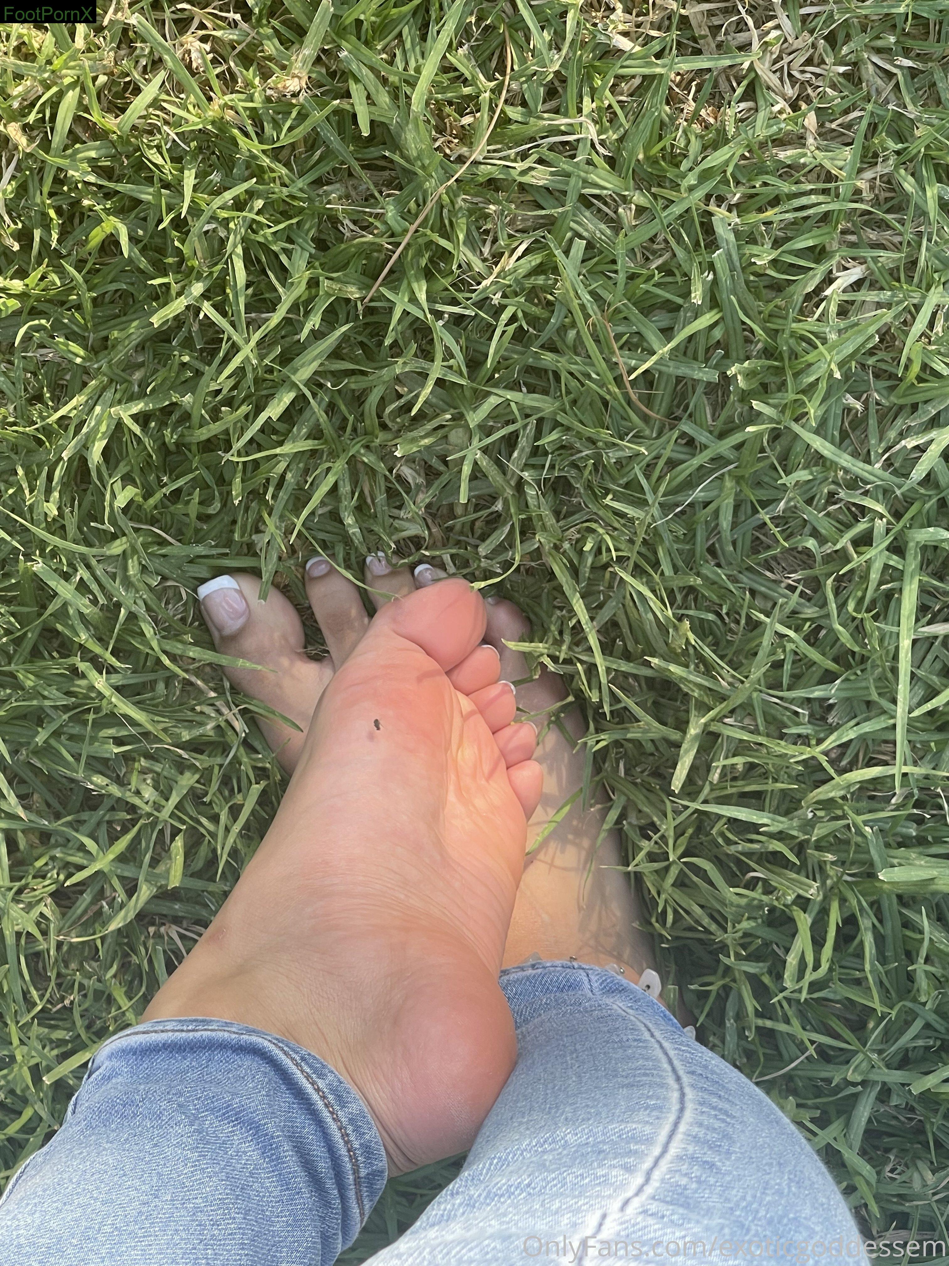 exoticgoddessem feet photo 12