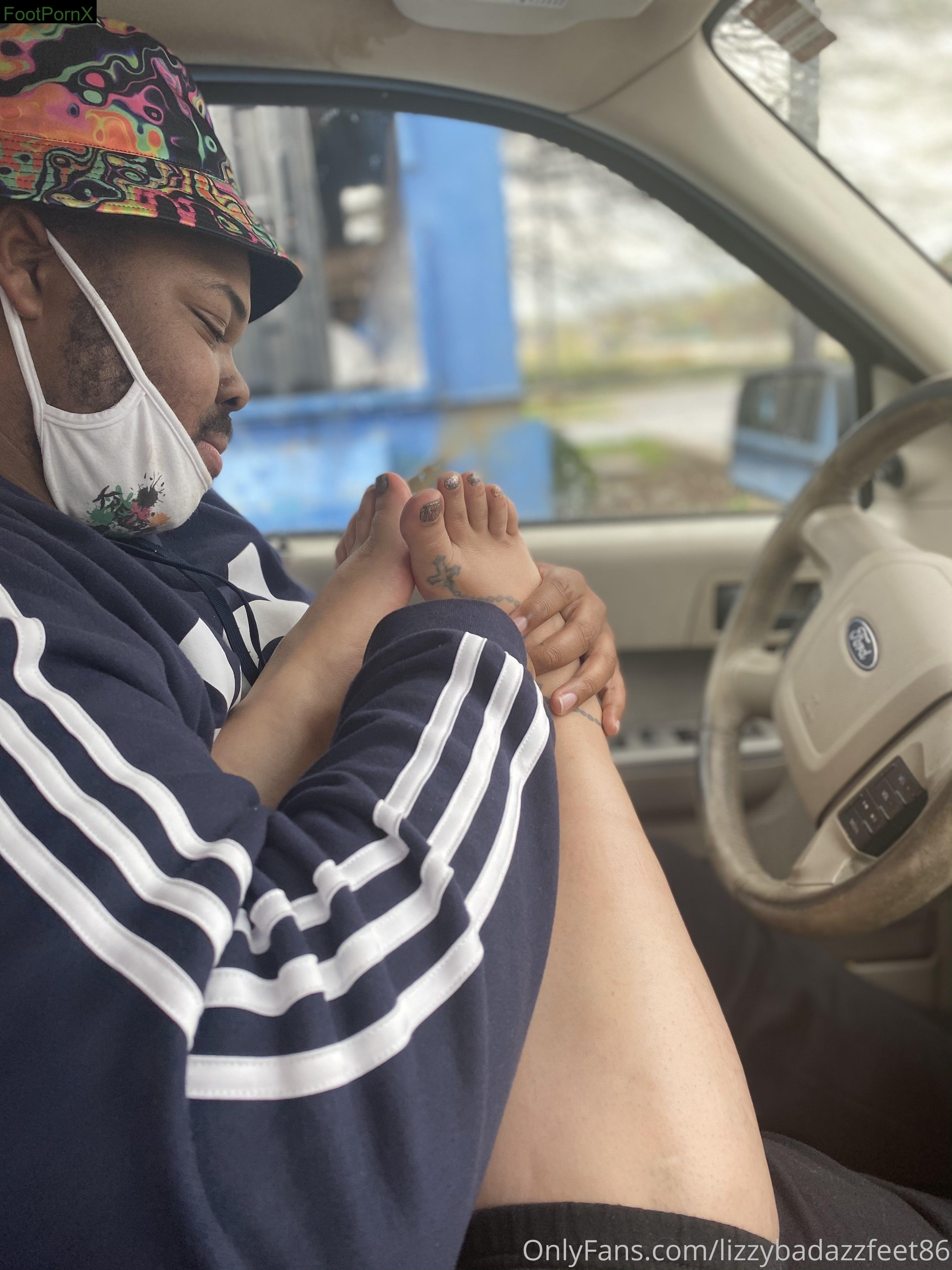 lizzybadazzfeet86 feet photo 23