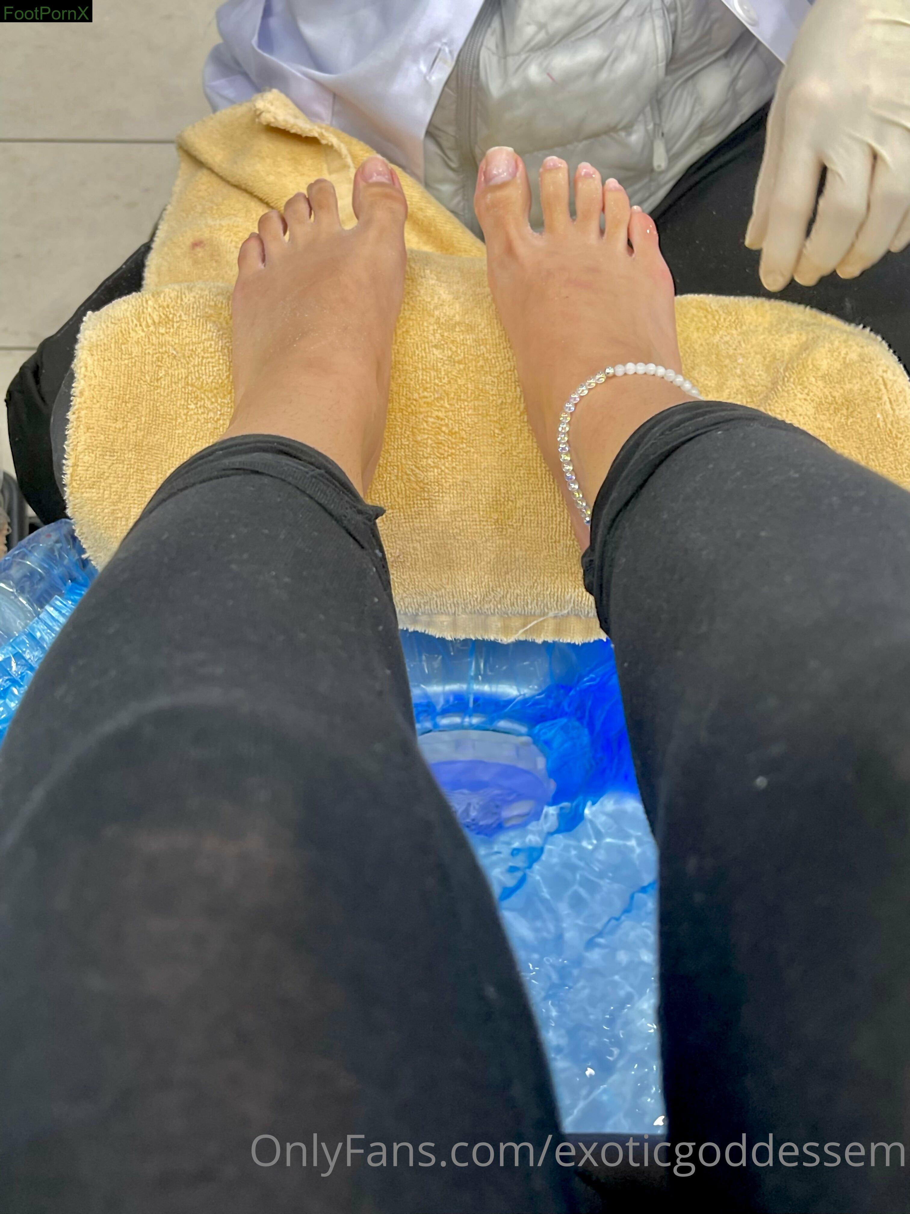exoticgoddessem feet photo 14
