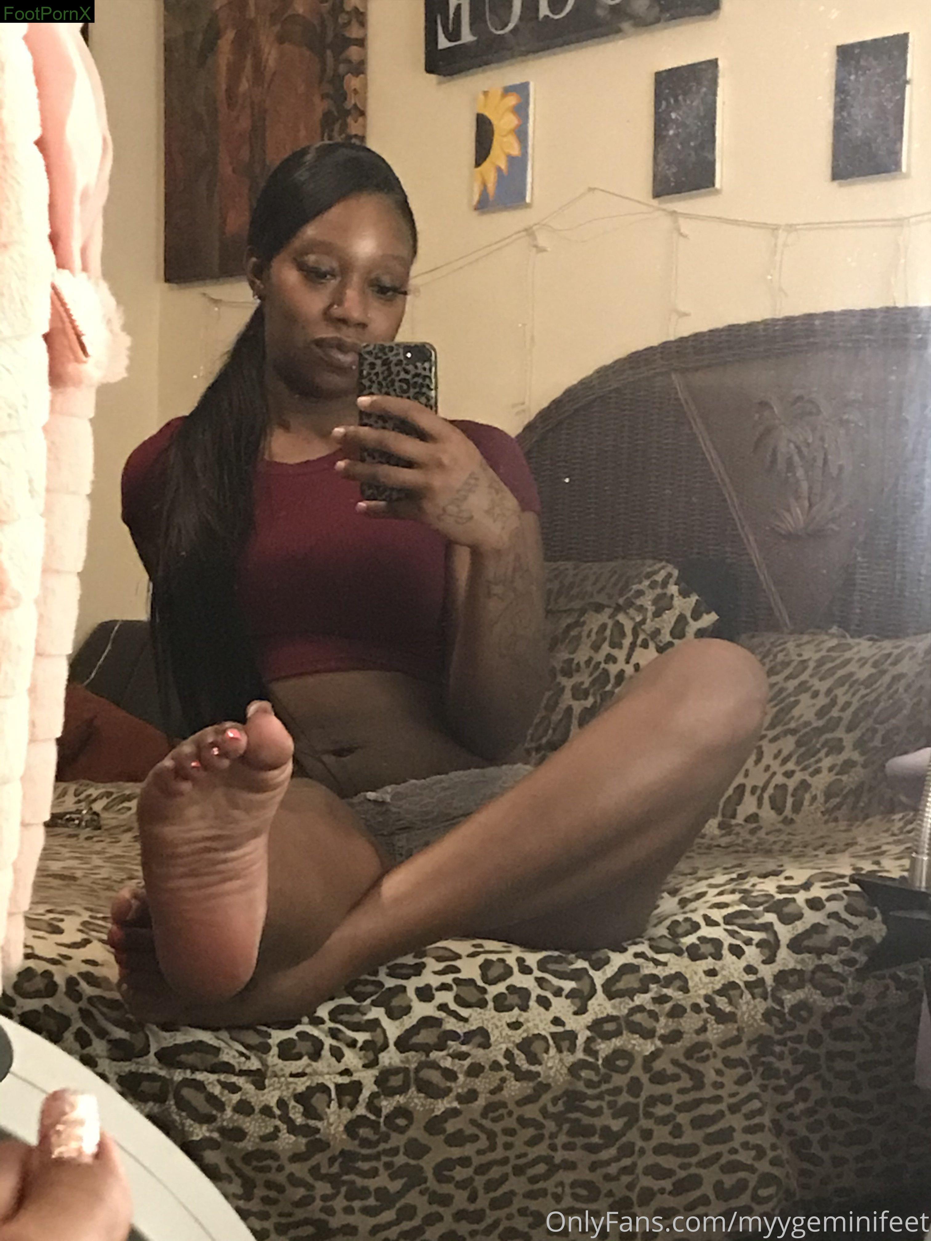 myygeminifeet feet photo 5