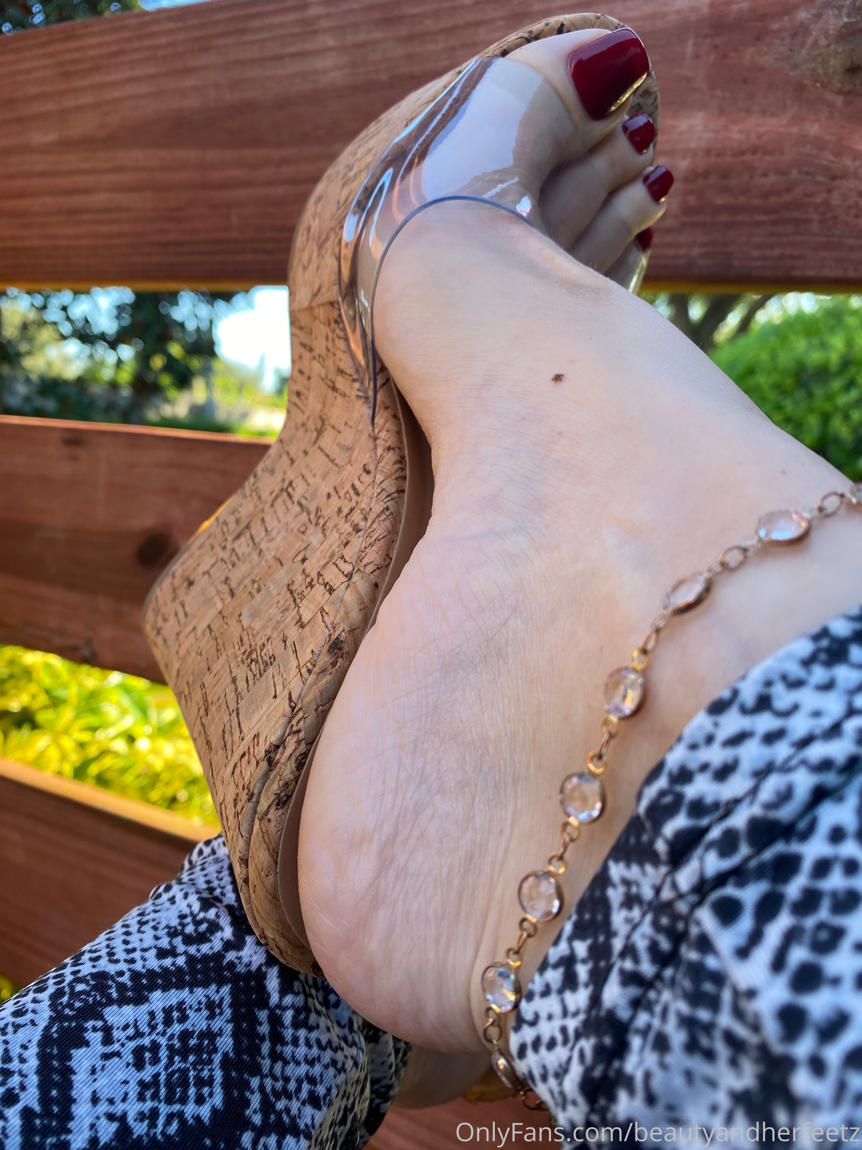 beautyandherfeetz feet photo 19