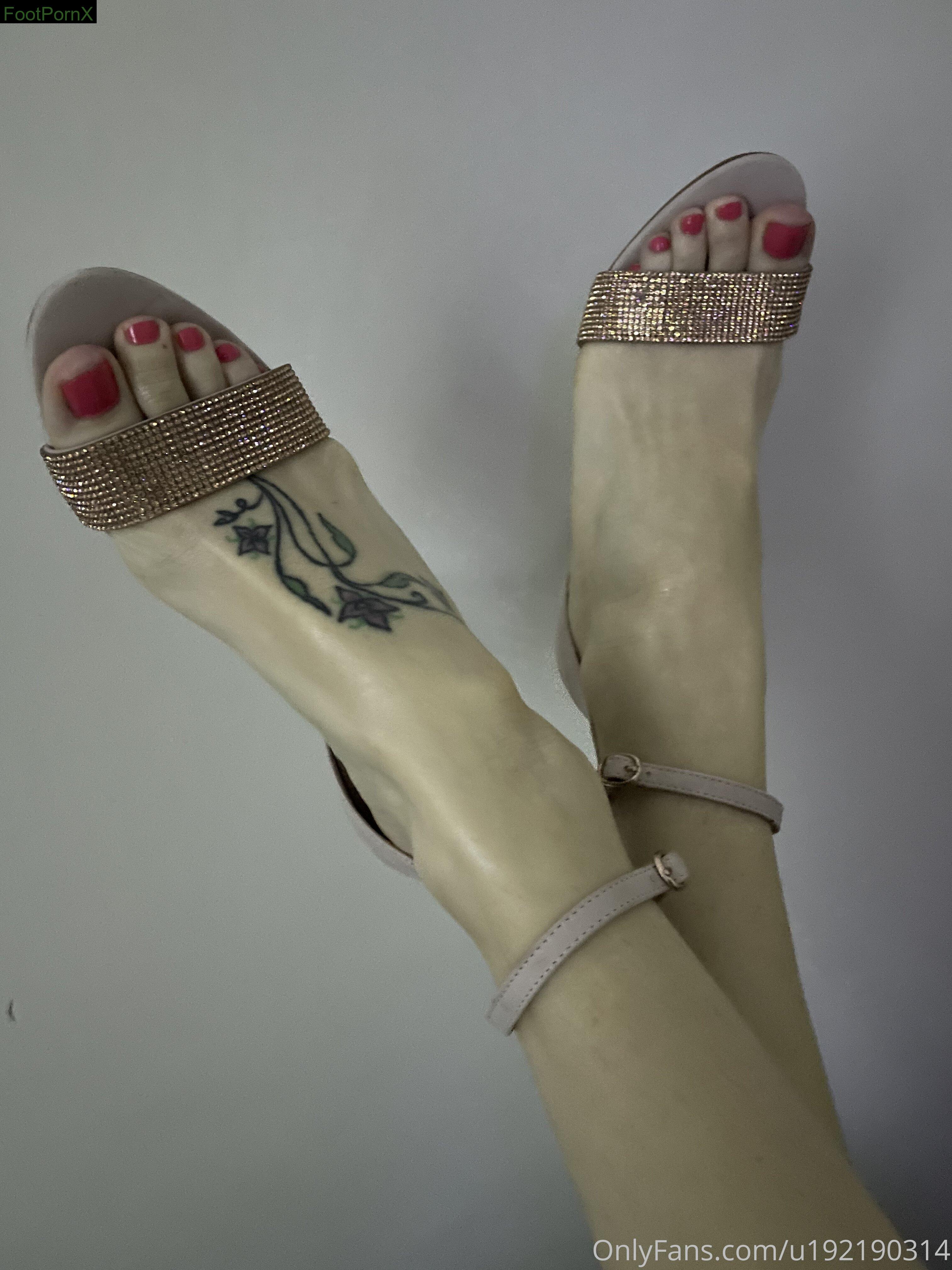 myprettyfeet696969 feet photo 23