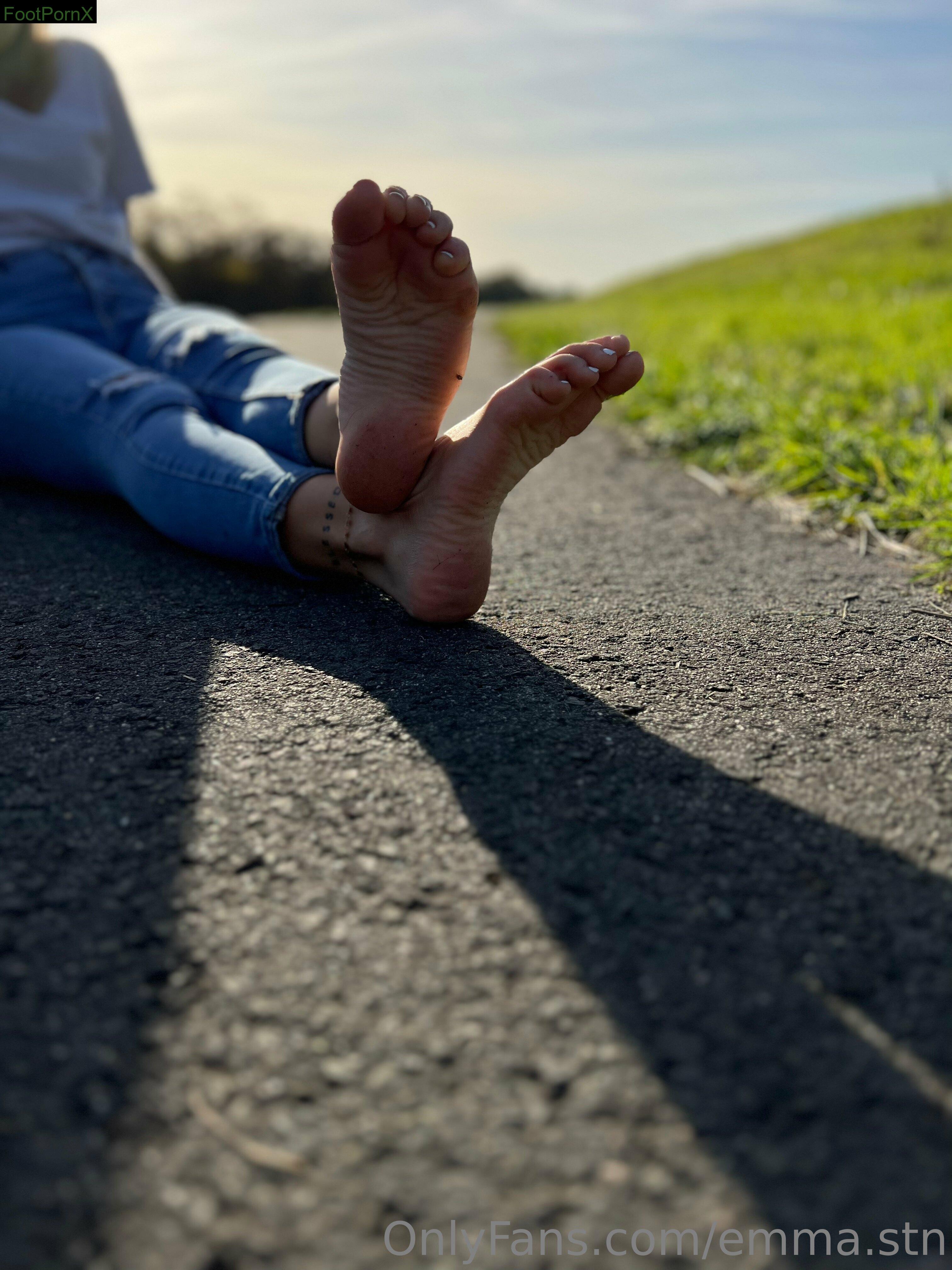 emma.stn feet photo 6