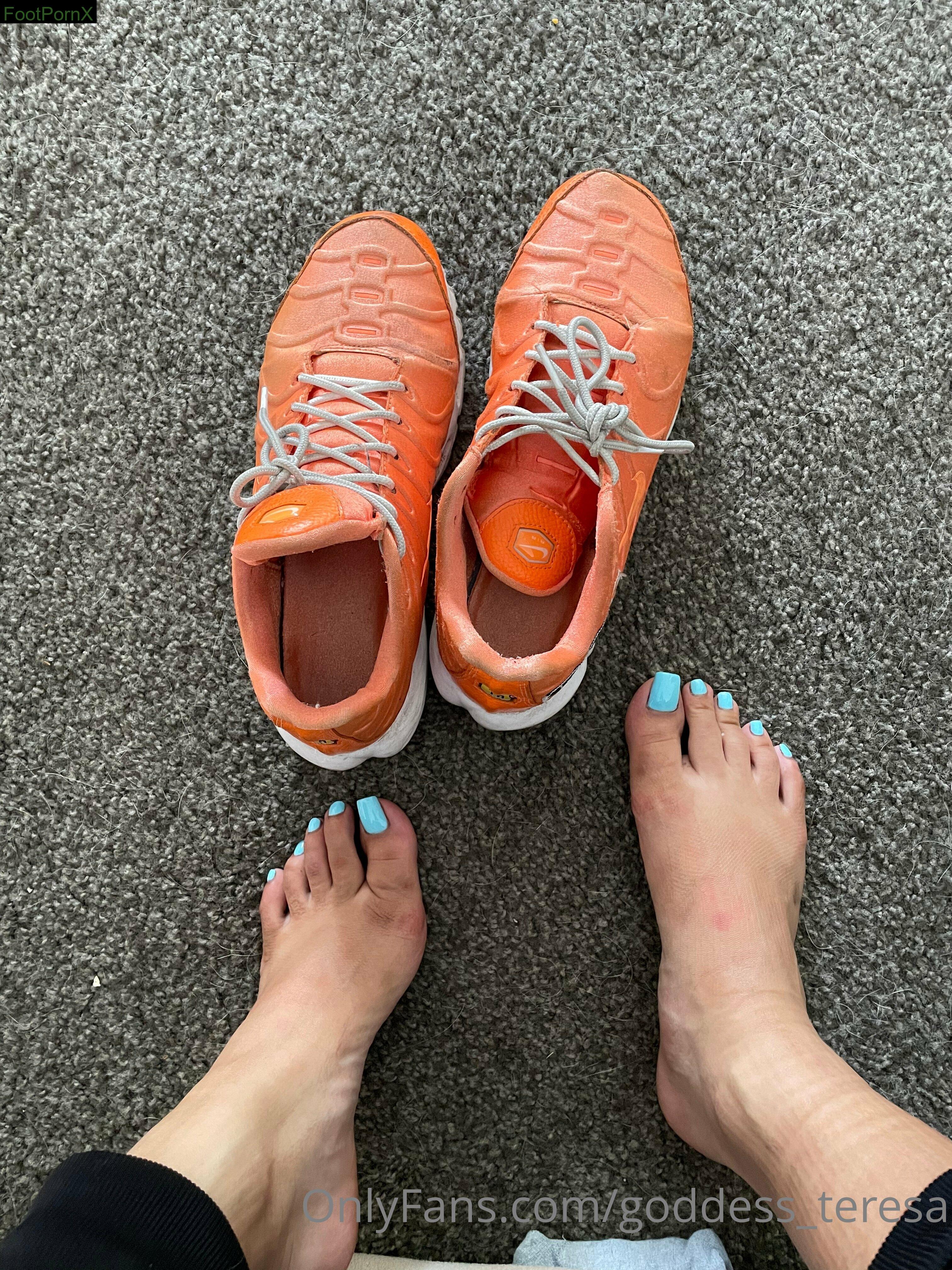goddess_teresa feet photo 20