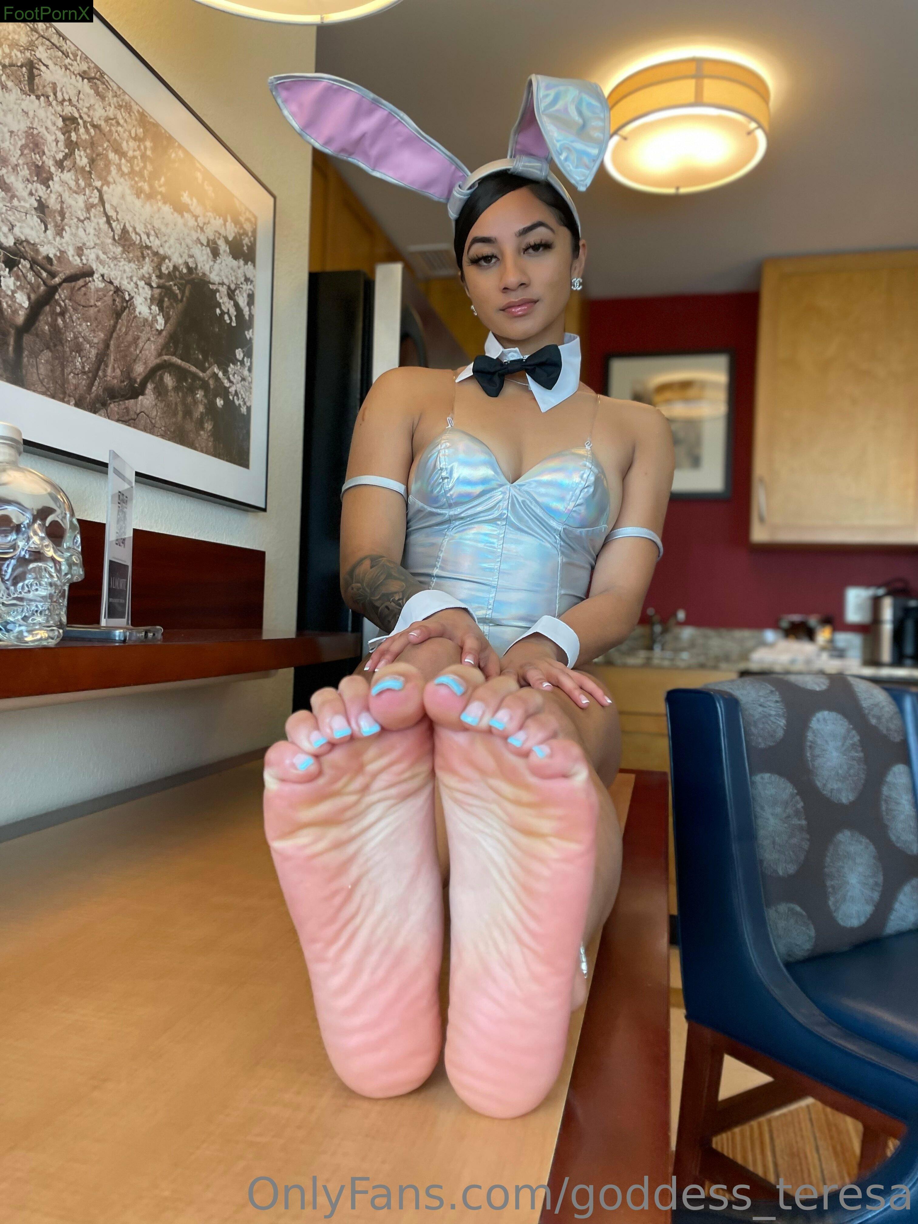 goddess_teresa feet photo 1