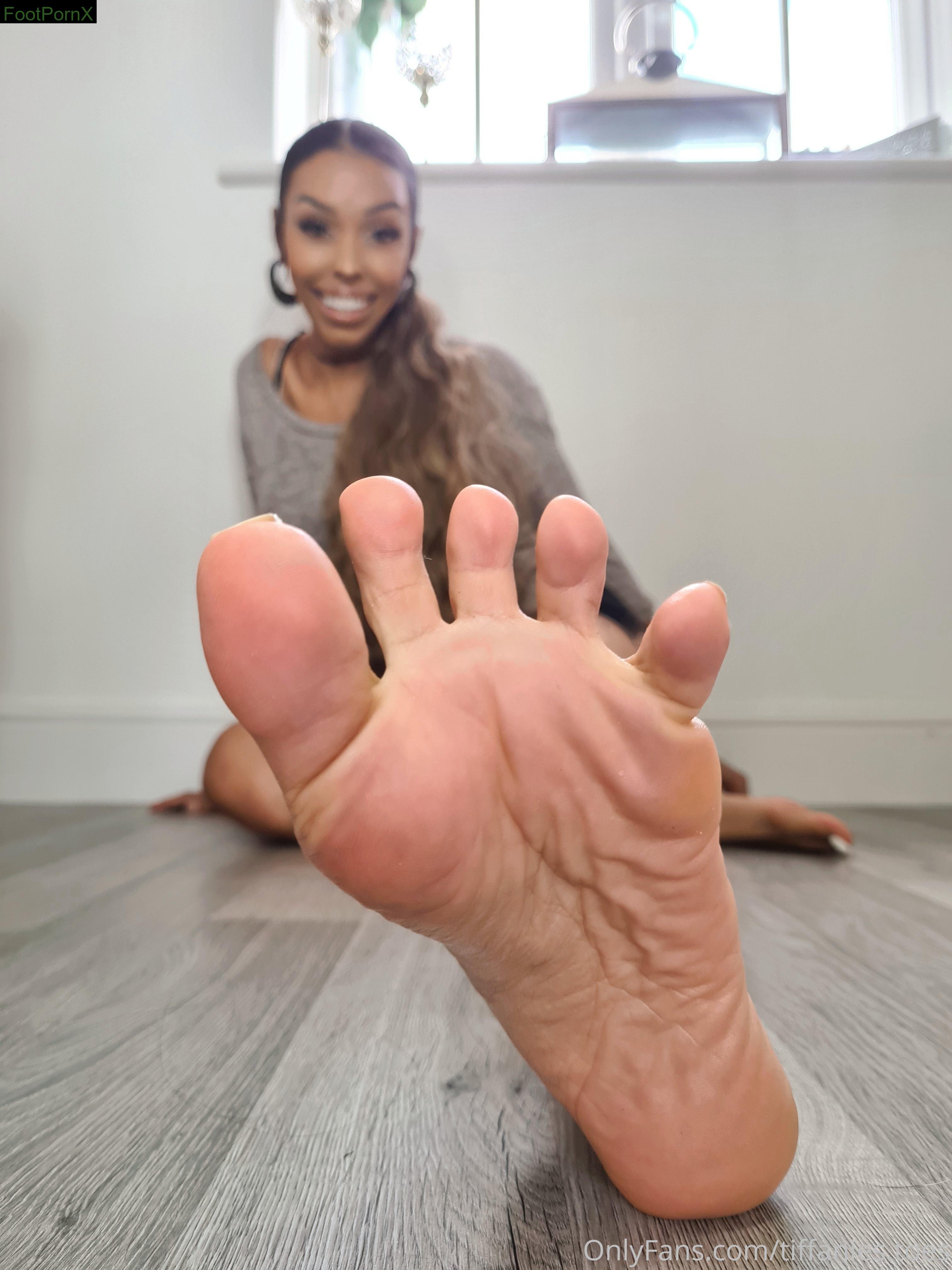 tiffanies.toes feet photo 7