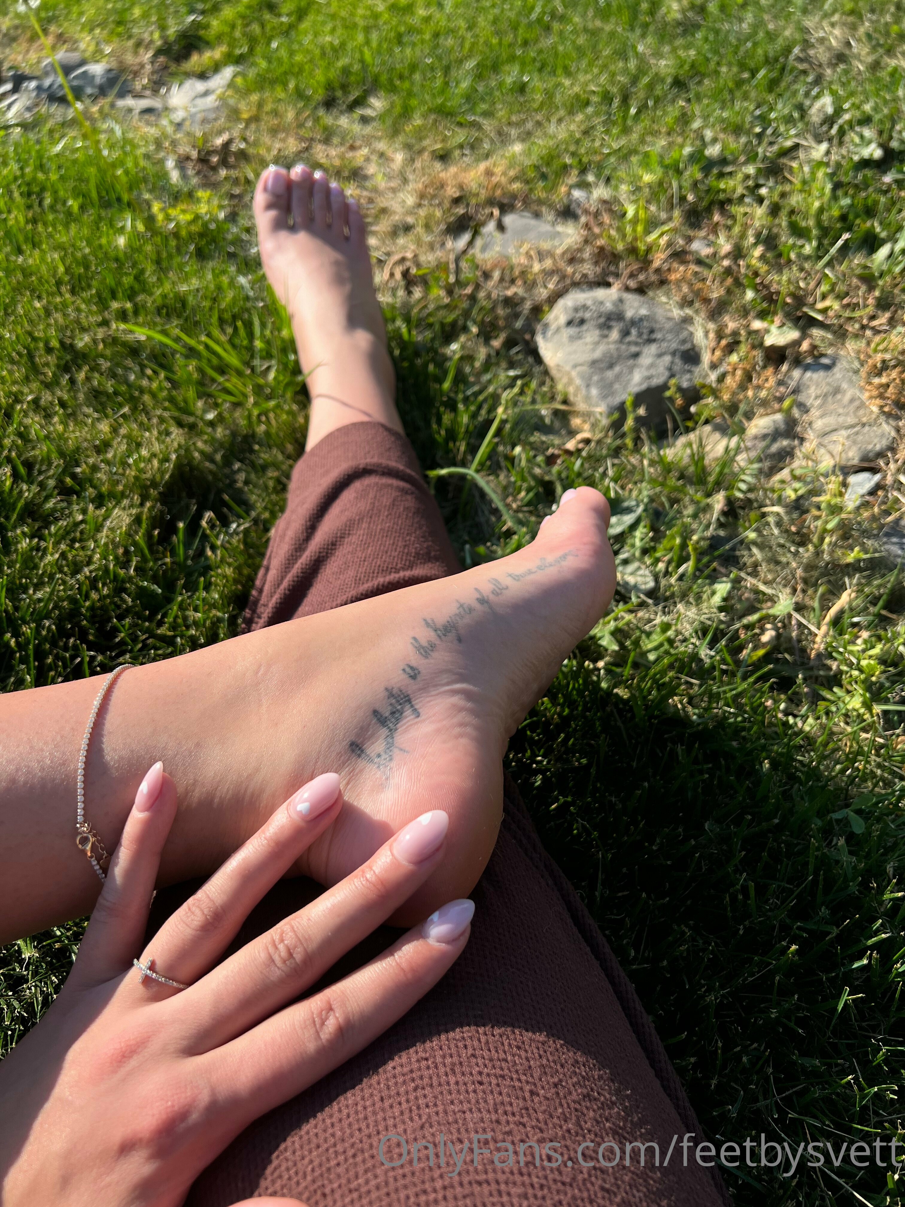 feetbysvett feet photo 2
