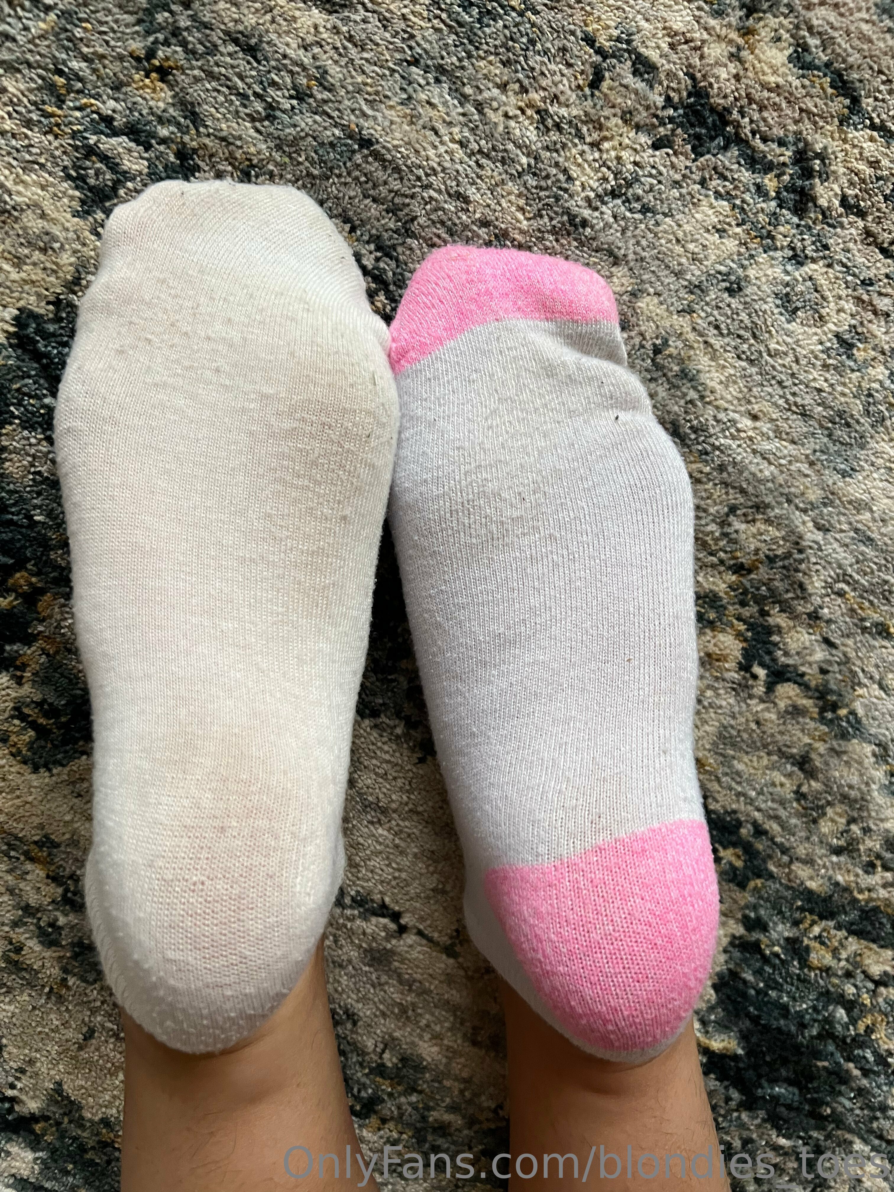 brees_feet1 feet photo 3