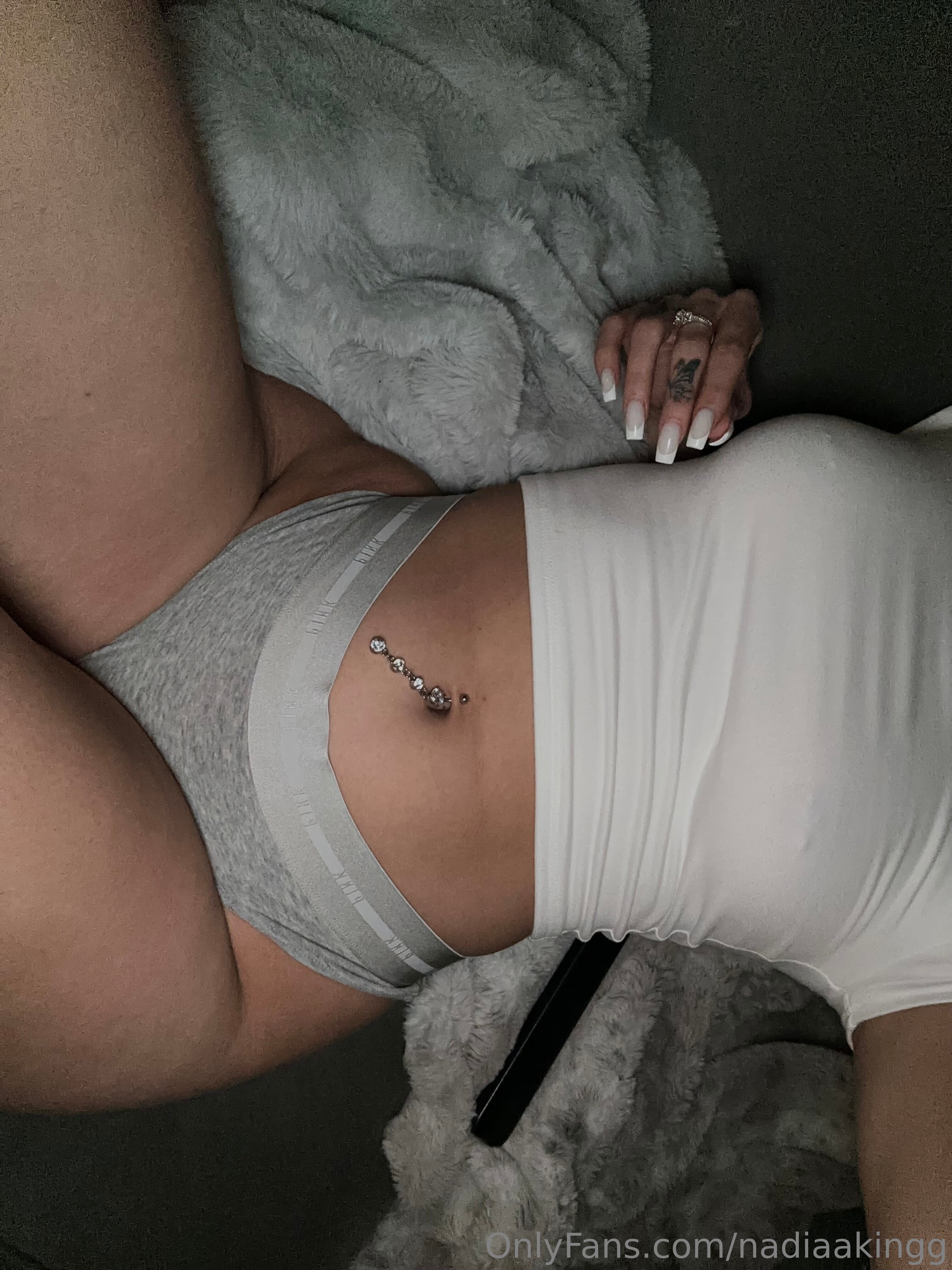 nadiaakingg feet photo 12