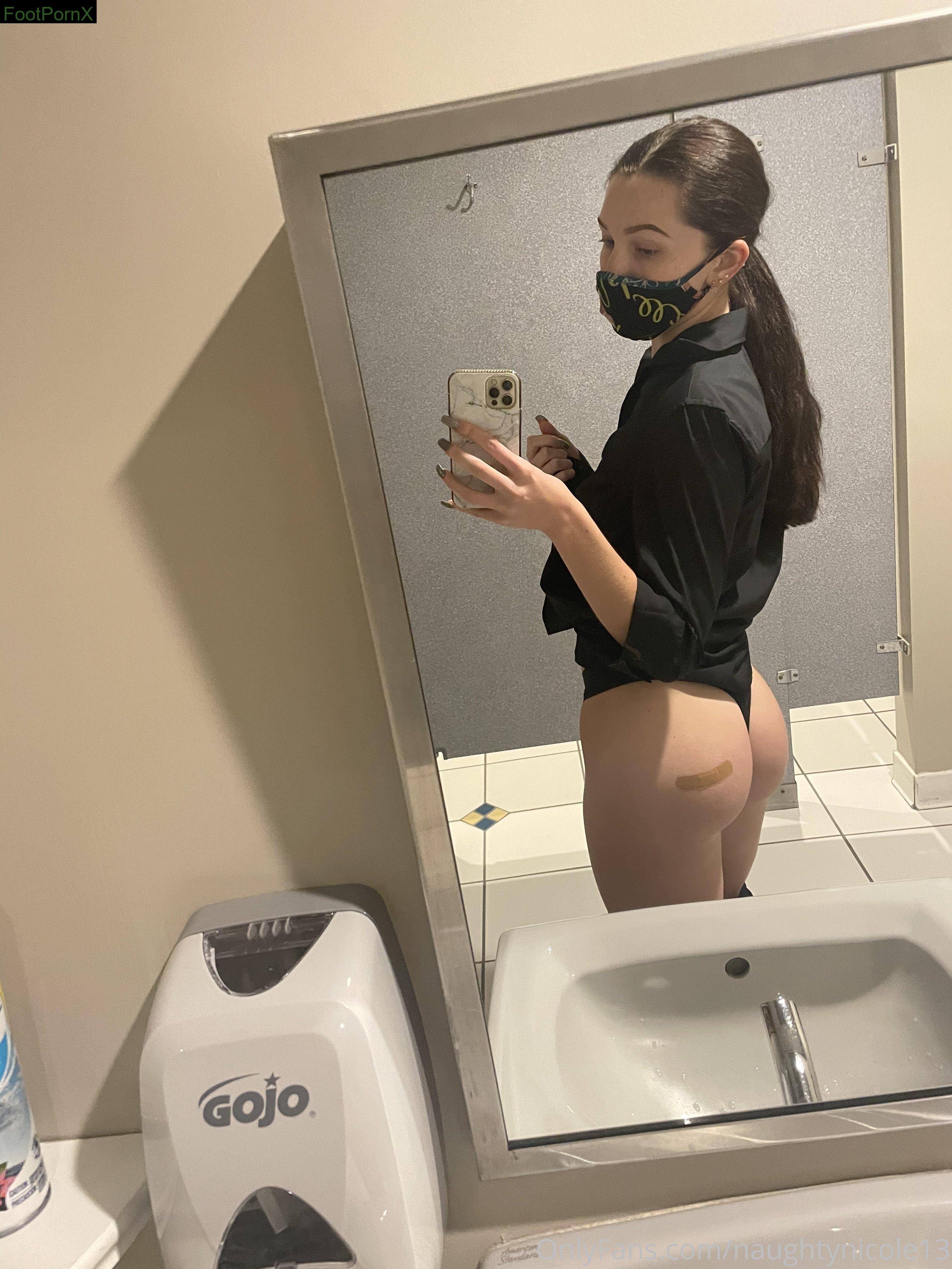 nicolethedivine feet photo 8