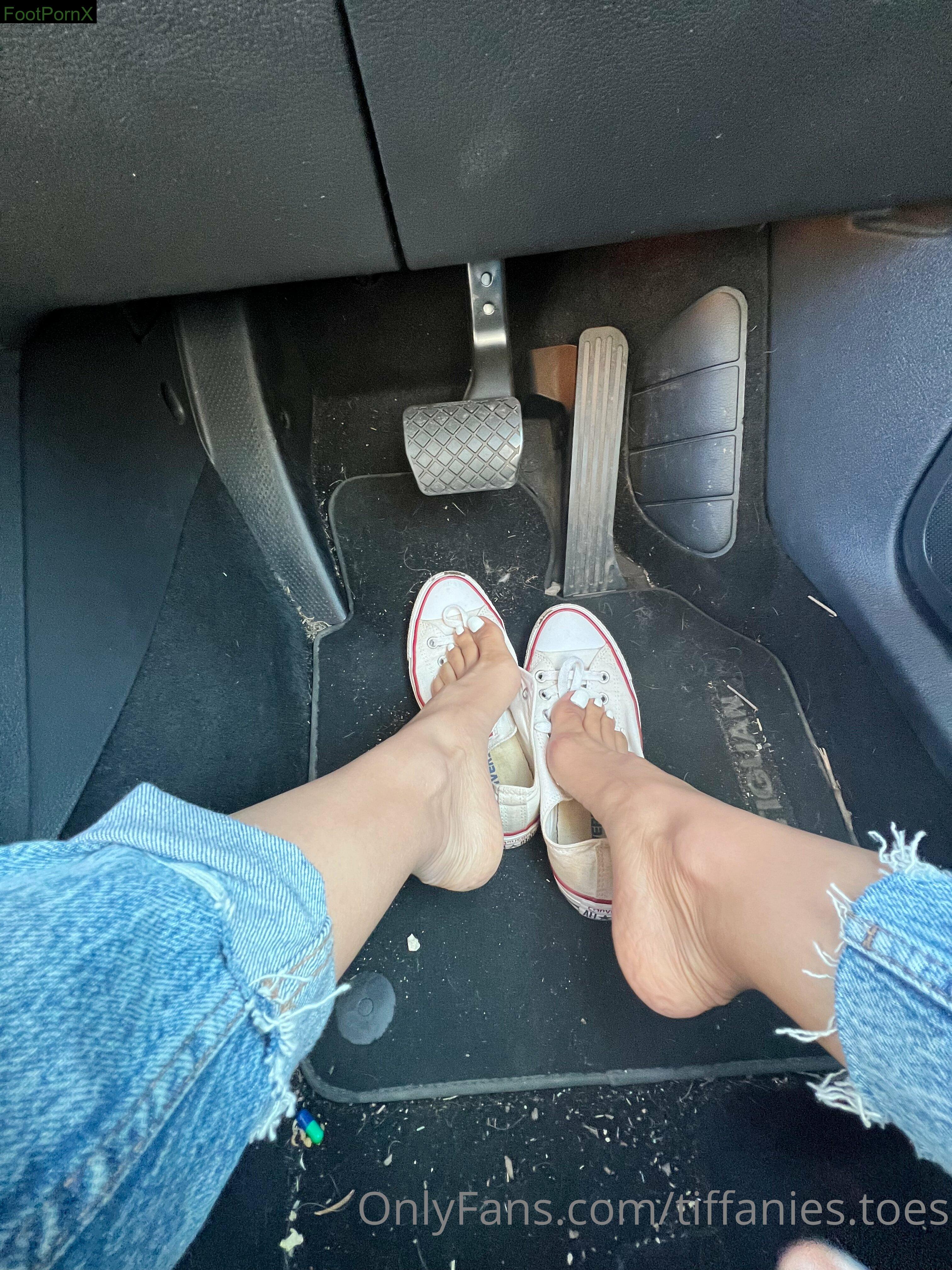 tiffanies.toes feet photo 17