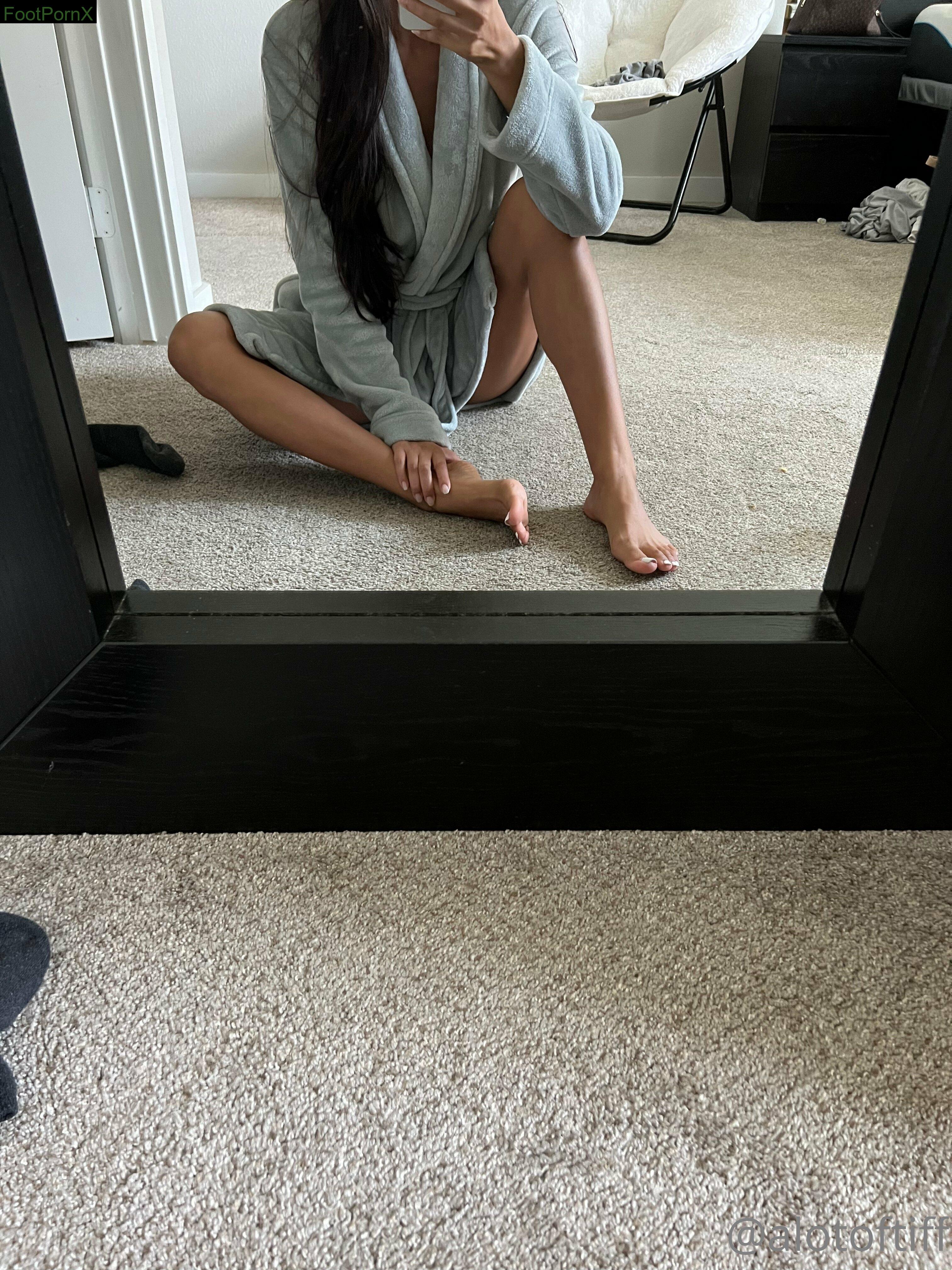 alotoftiff feet photo 21