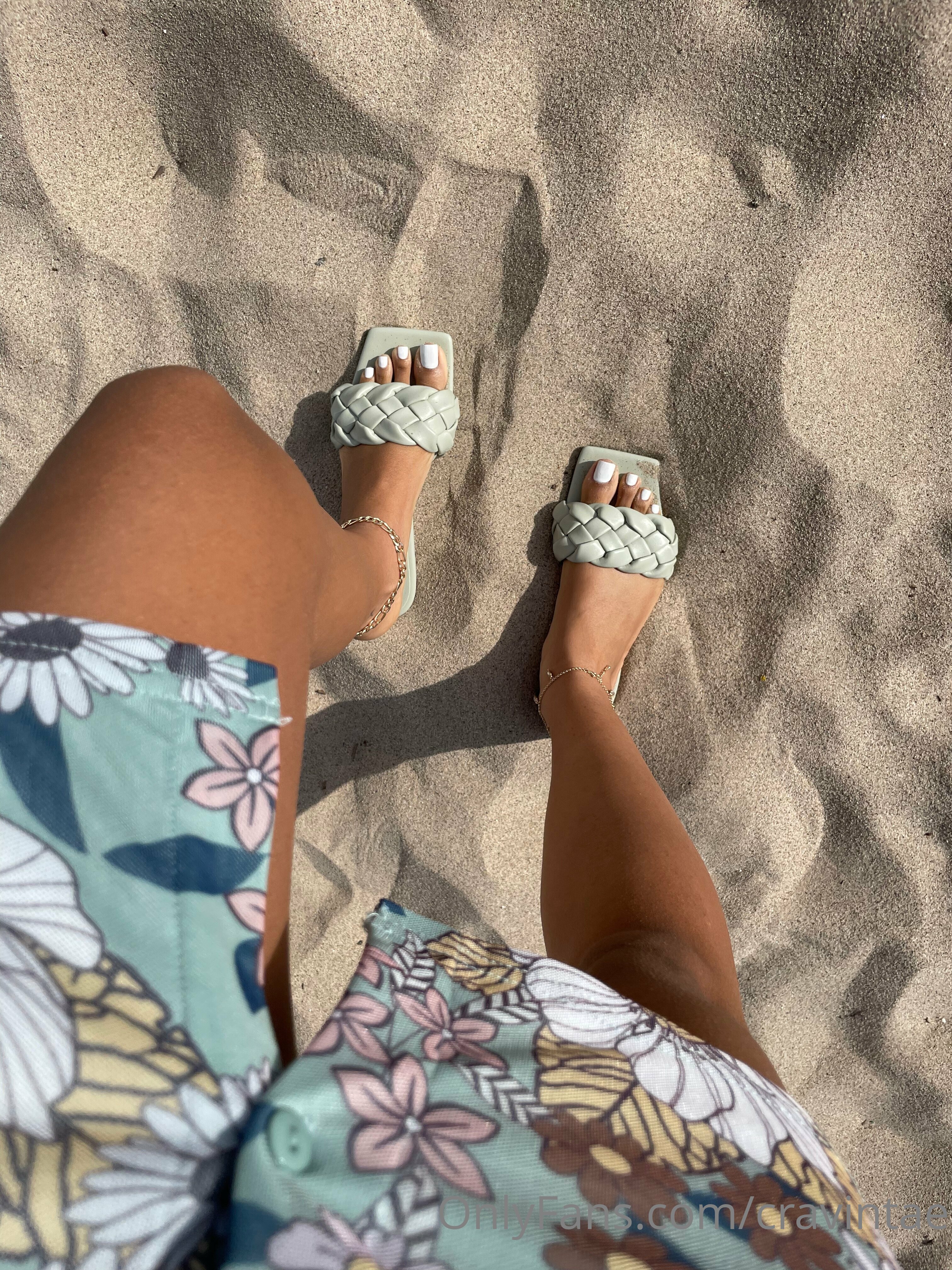 cravintae feet photo 18