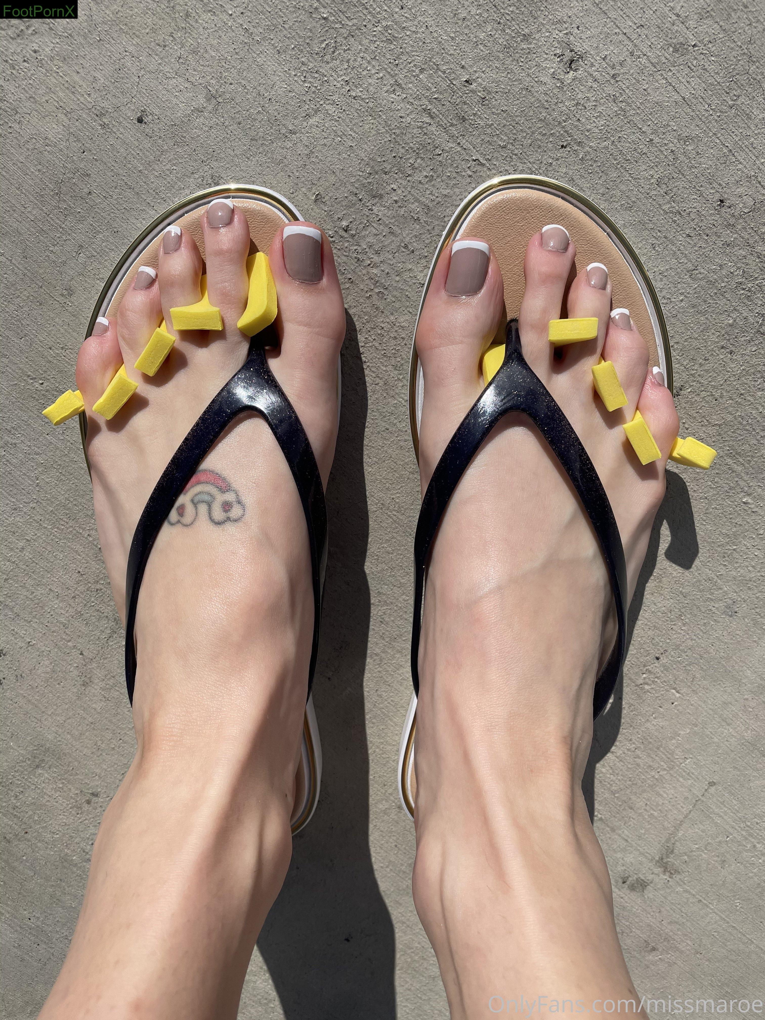 missmaroe feet photo 12