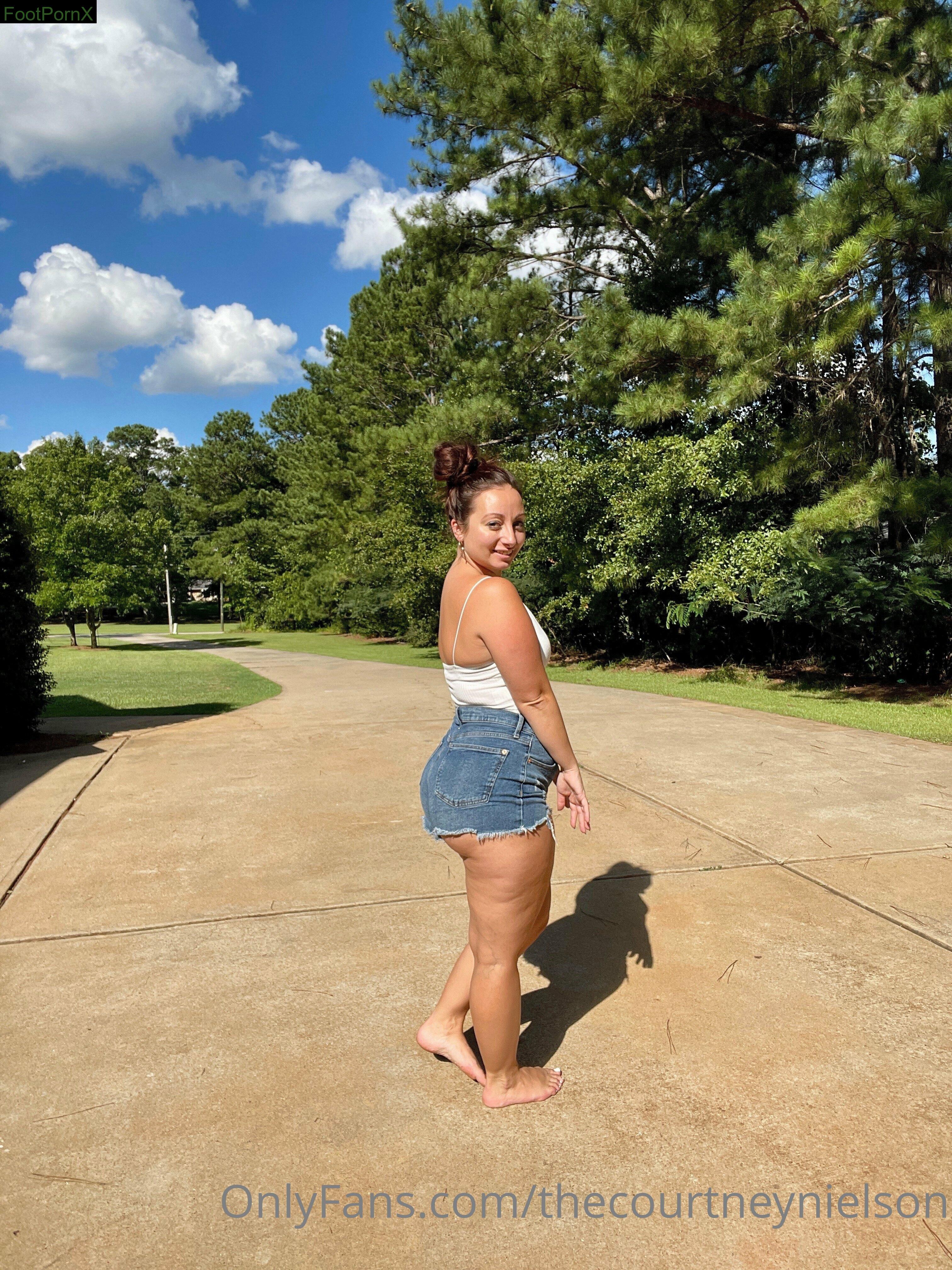 thecourtneynielson feet photo 17