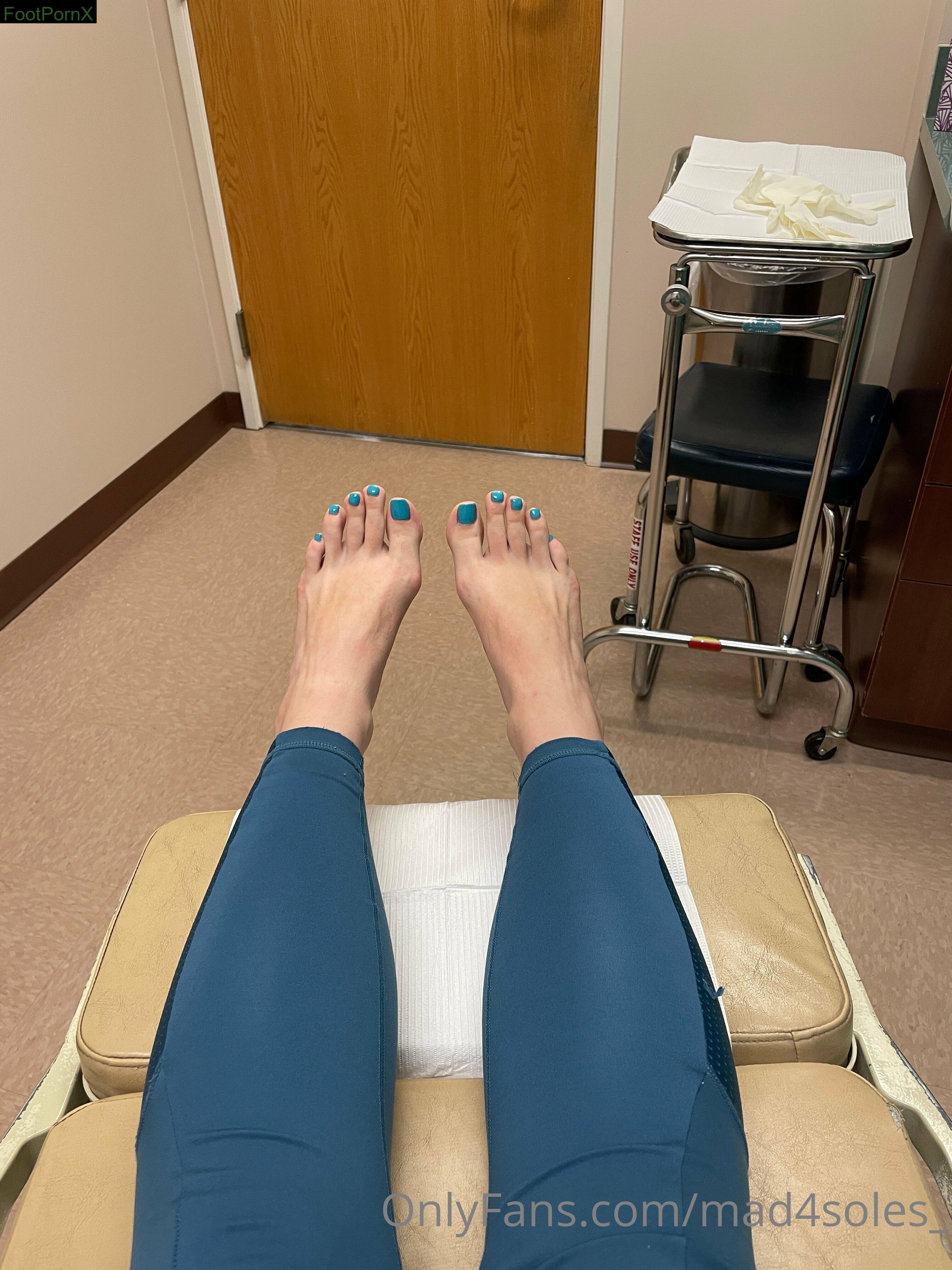 mad4soles_ feet photo 13