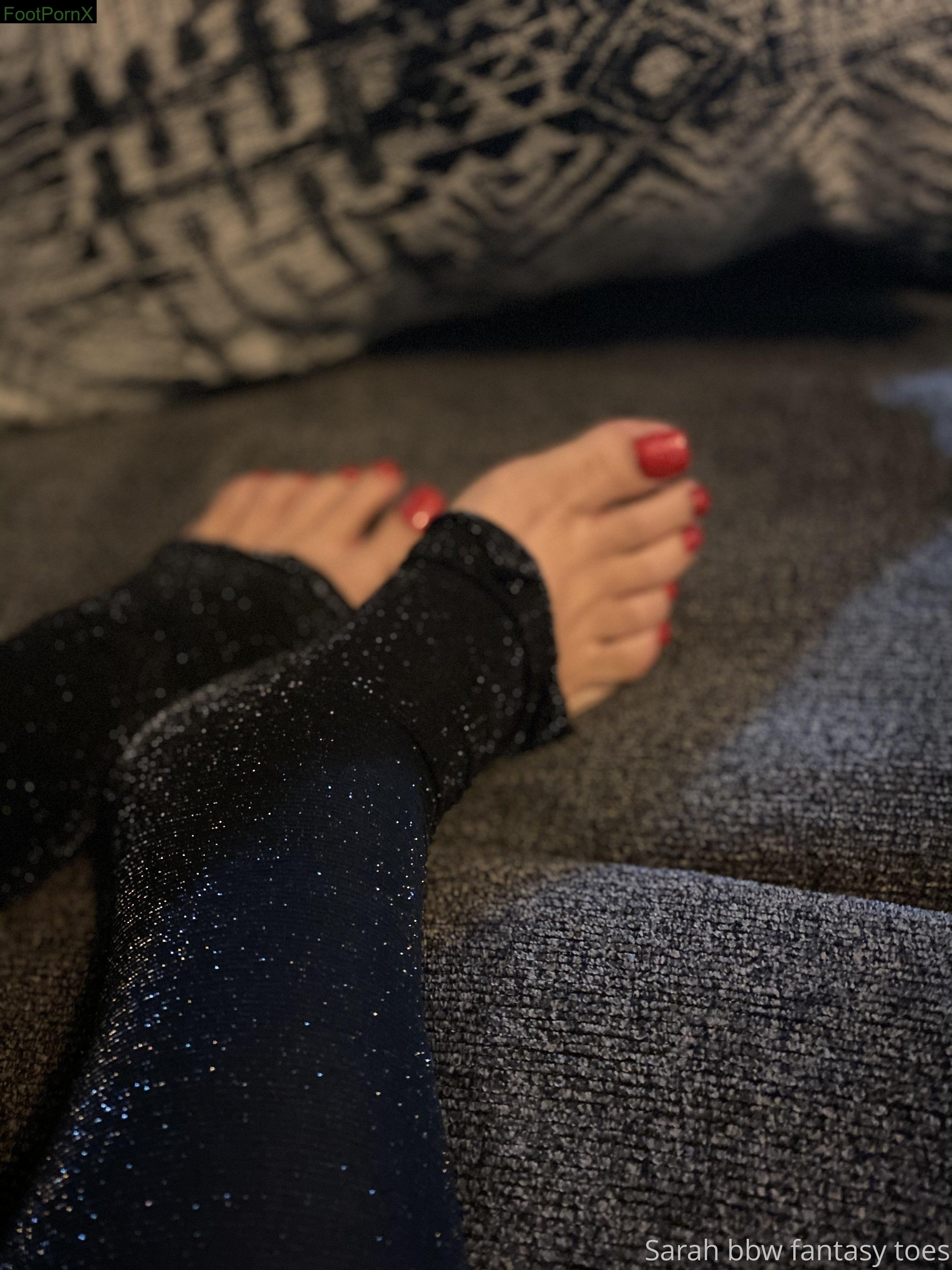 comefollowsarah feet photo 7