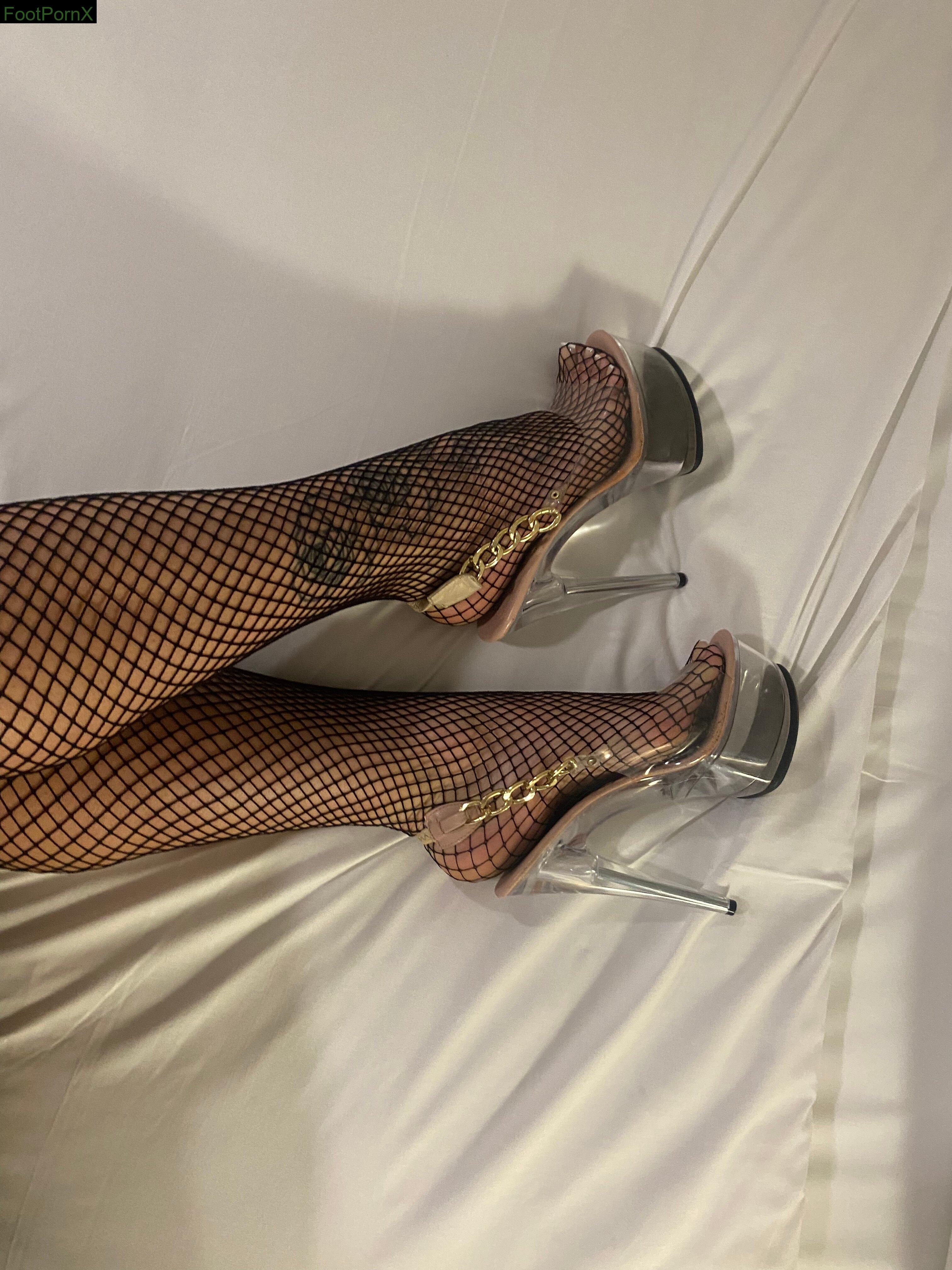 bunnythefootmodel feet photo 1