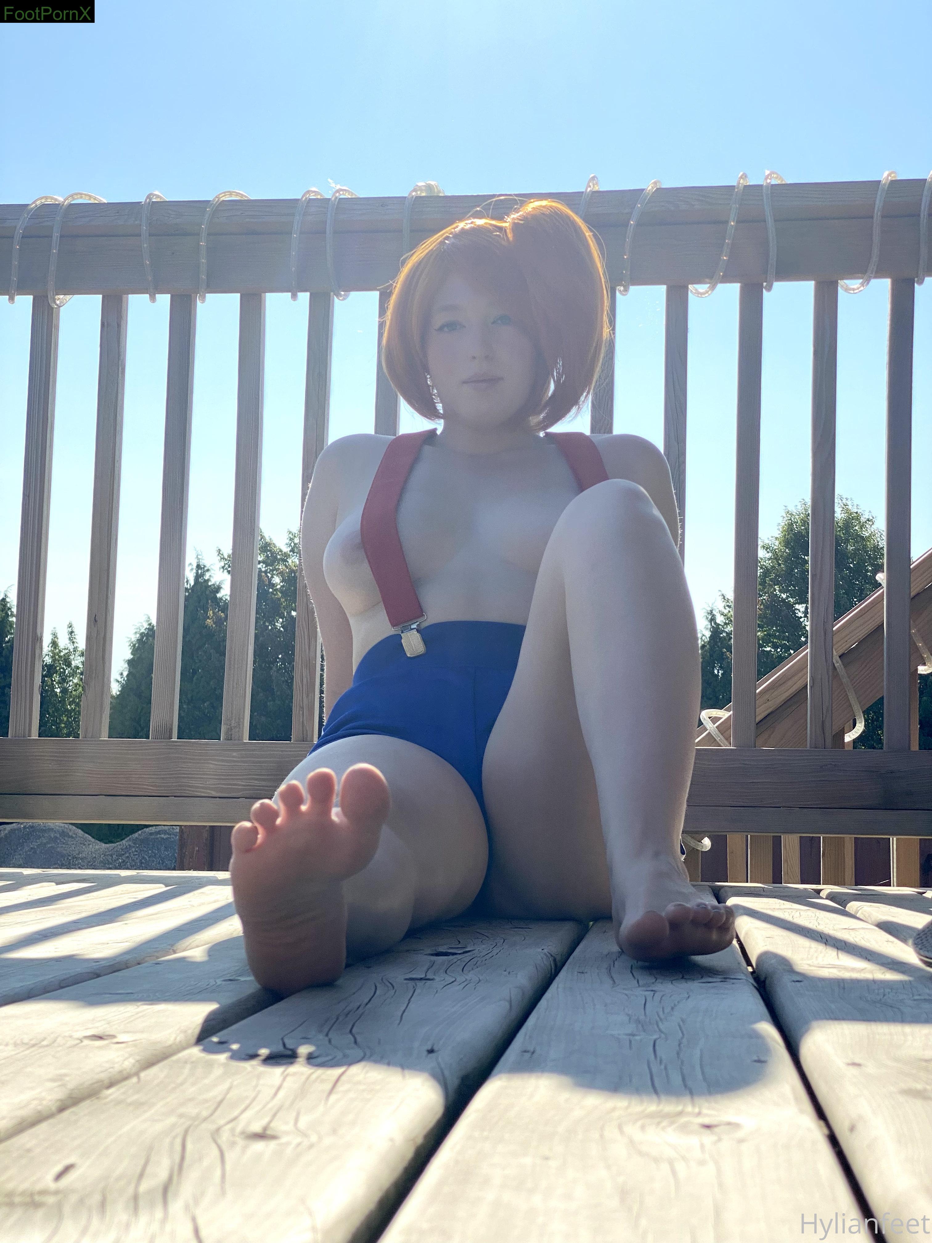 zeldahyrule feet photo 16
