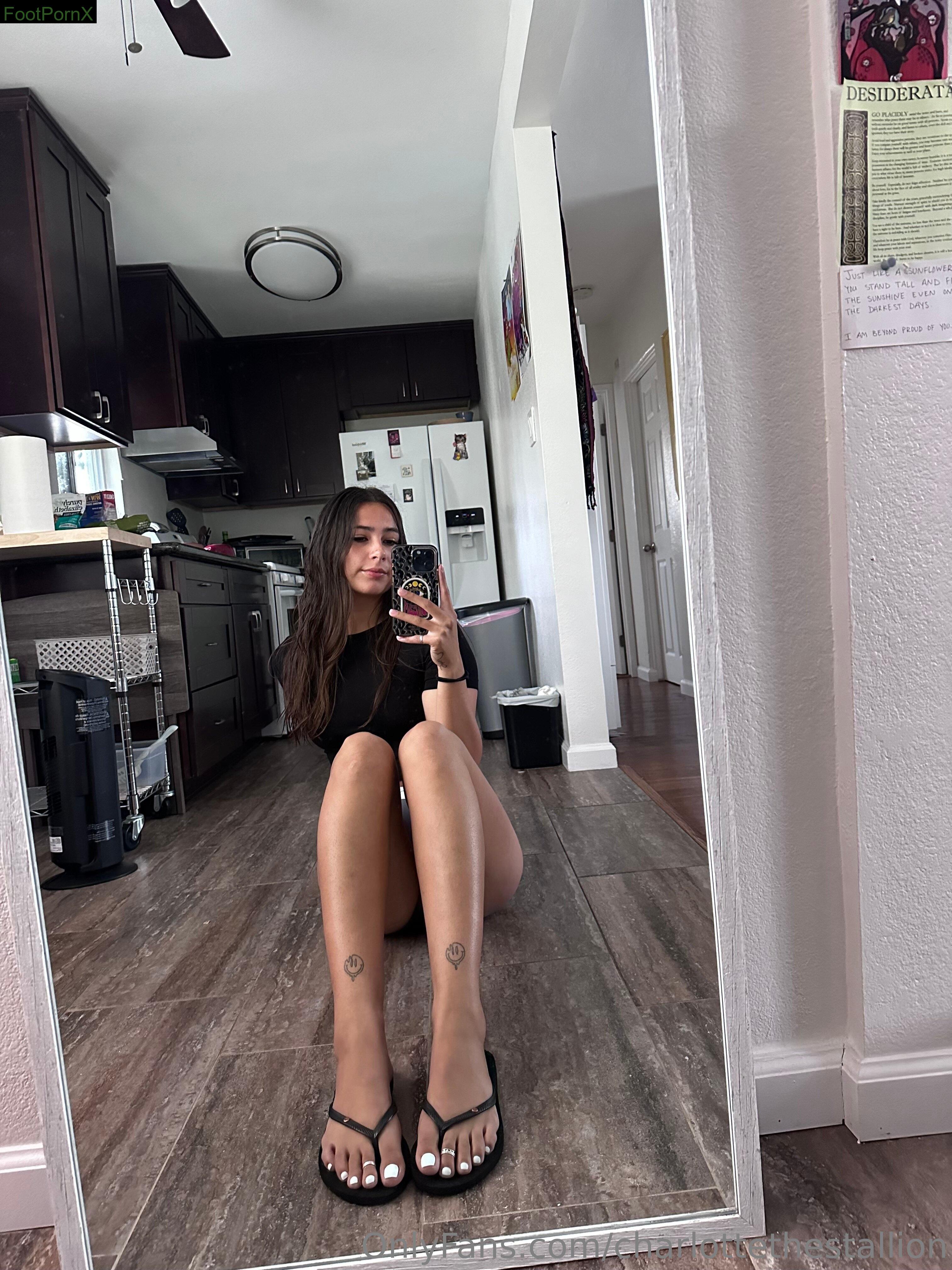 charlottethestallion feet photo 10