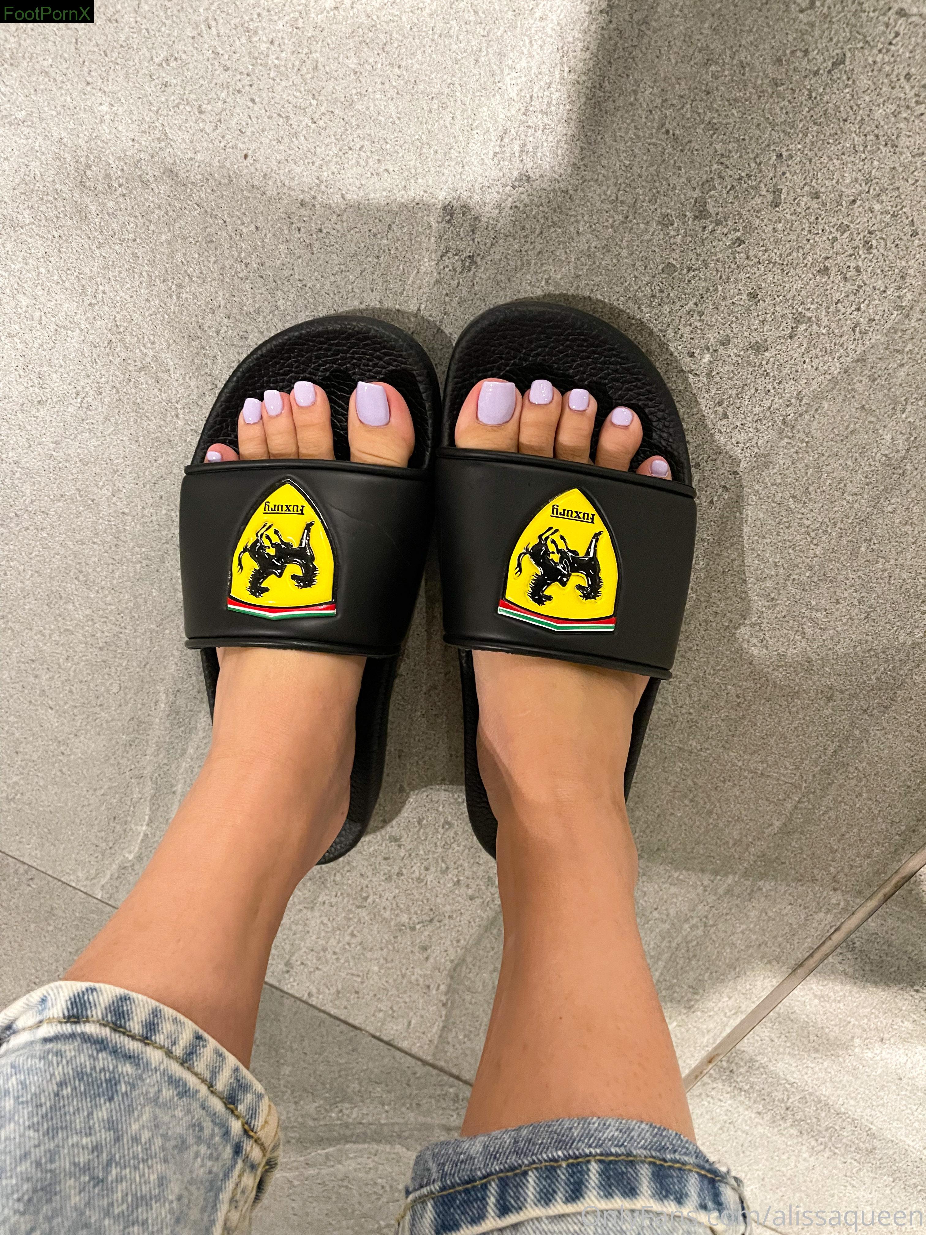 alissaqueen feet photo 7