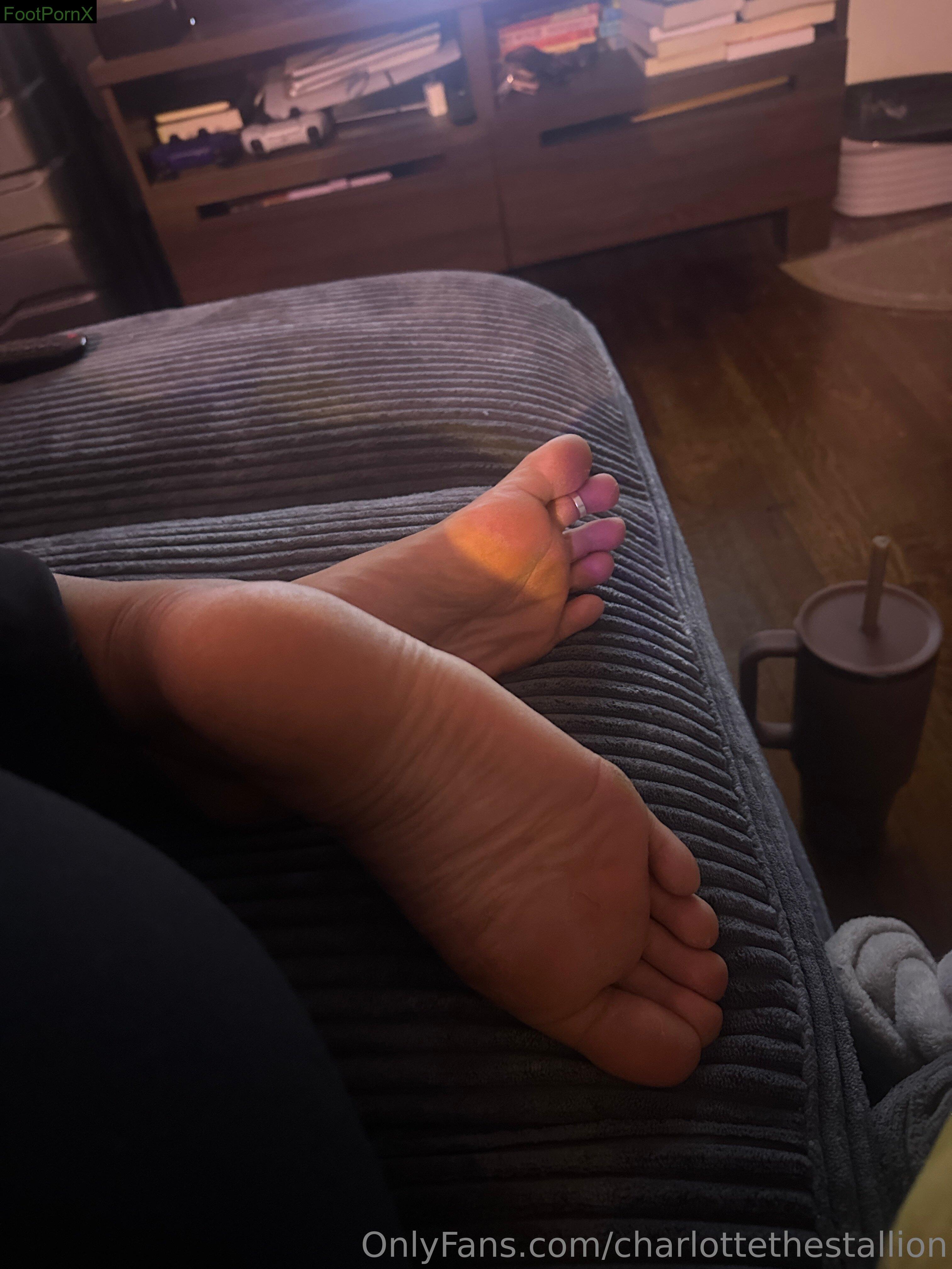 charlottethestallion feet photo 15