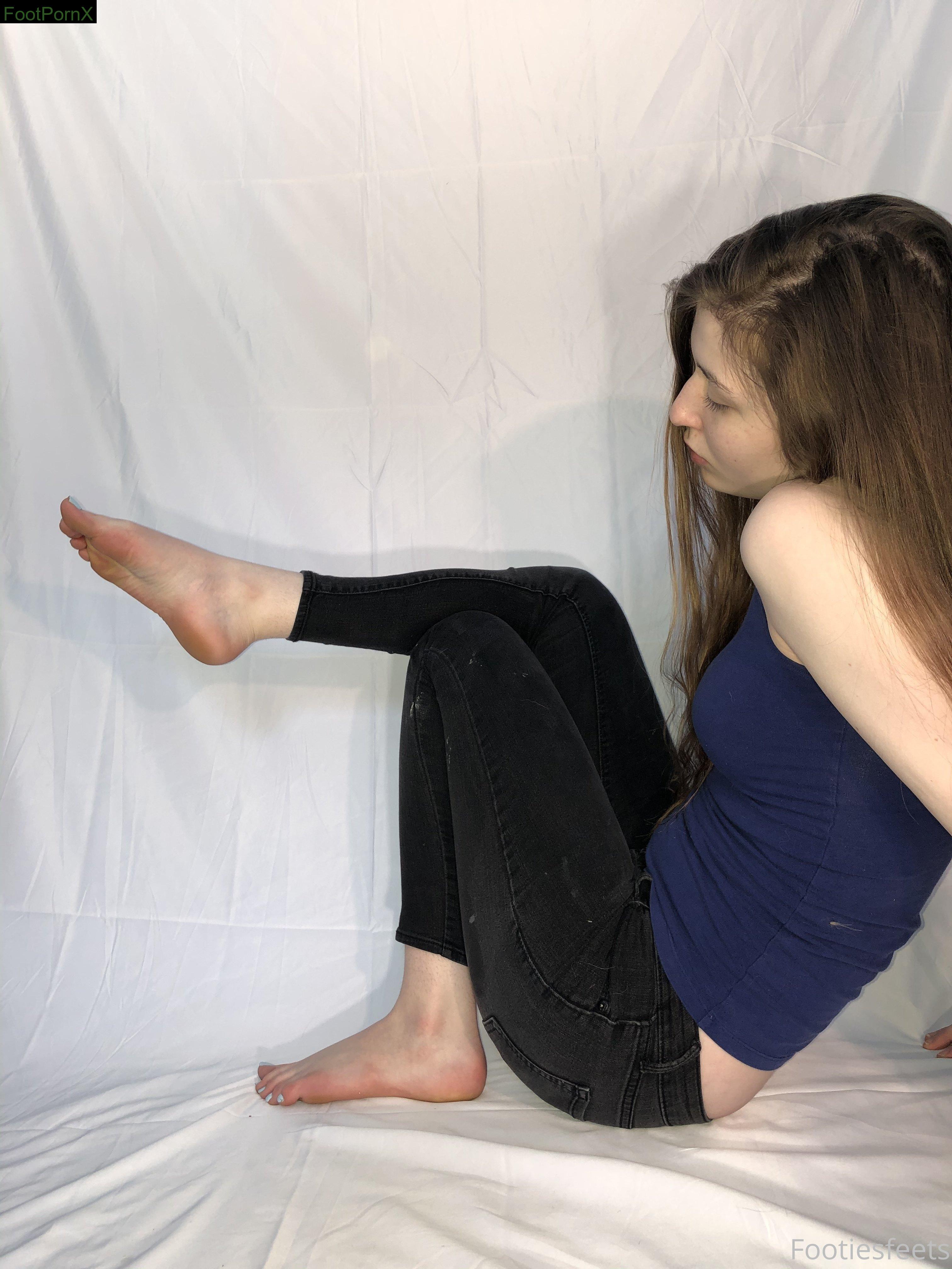 footiesfeets feet photo 7