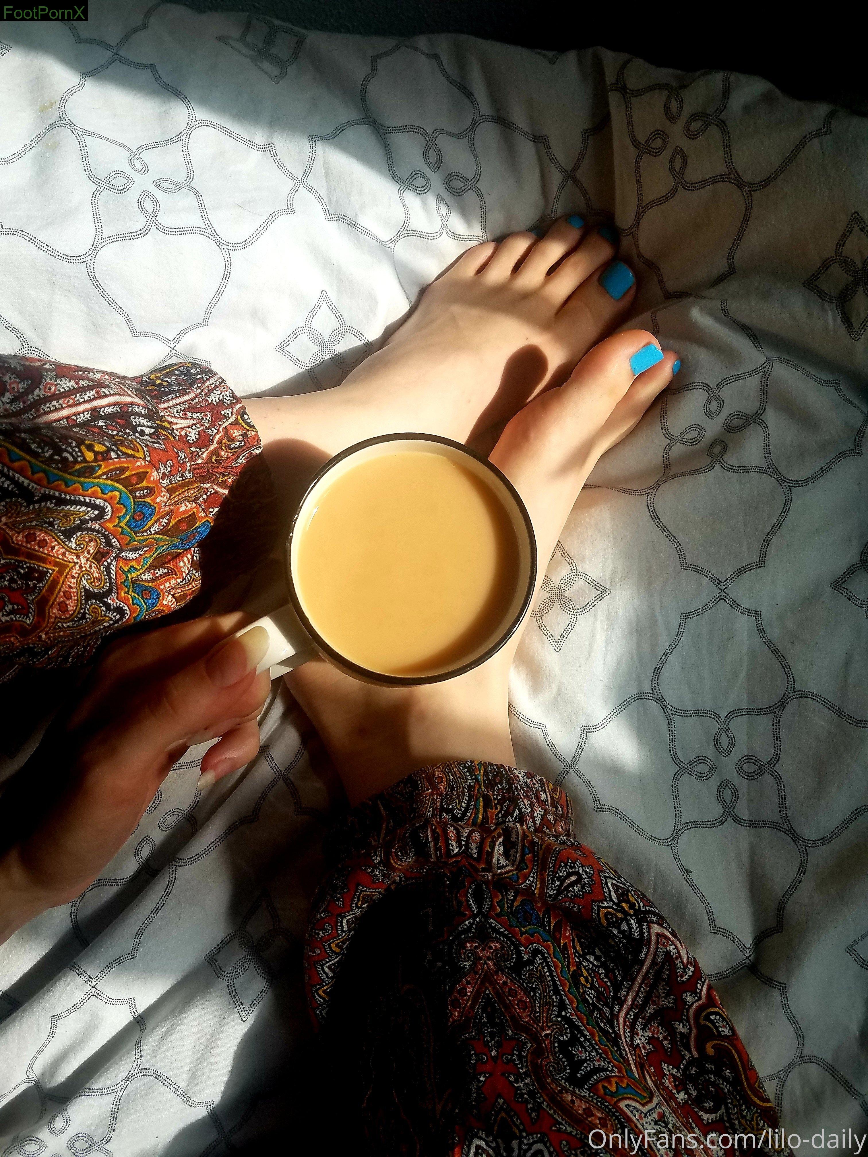 lilo-daily feet photo 11