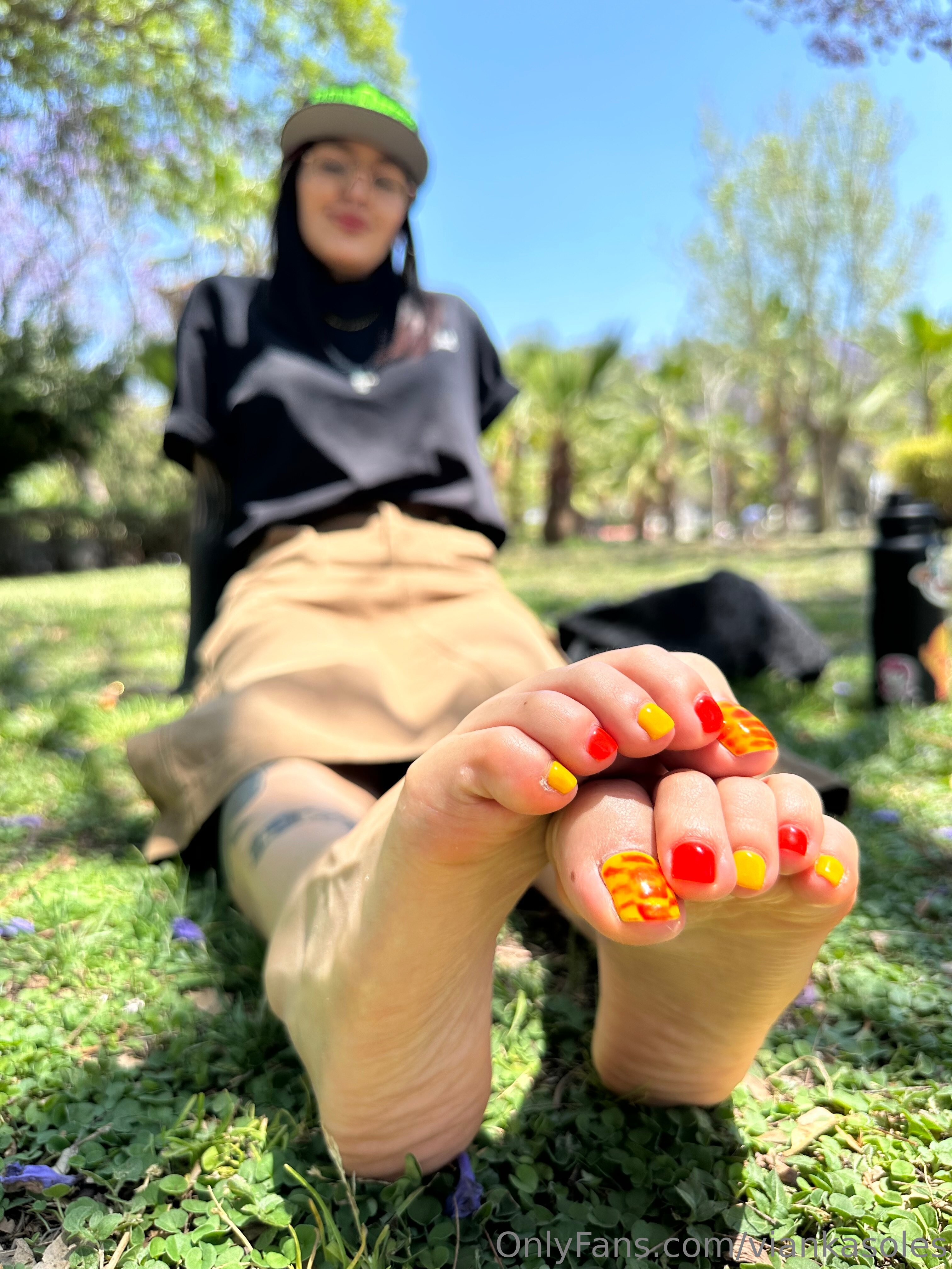 viankasoles feet photo 3