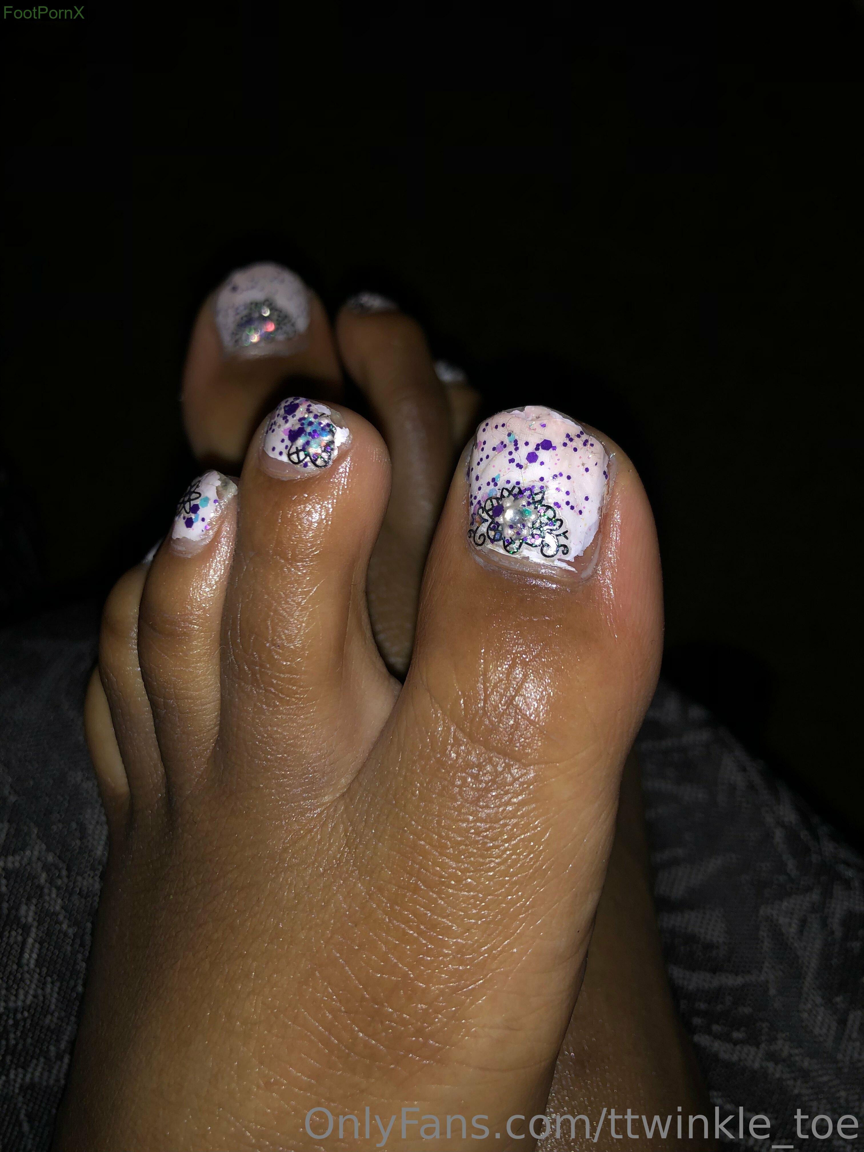 ttwinkle_toe feet photo 23