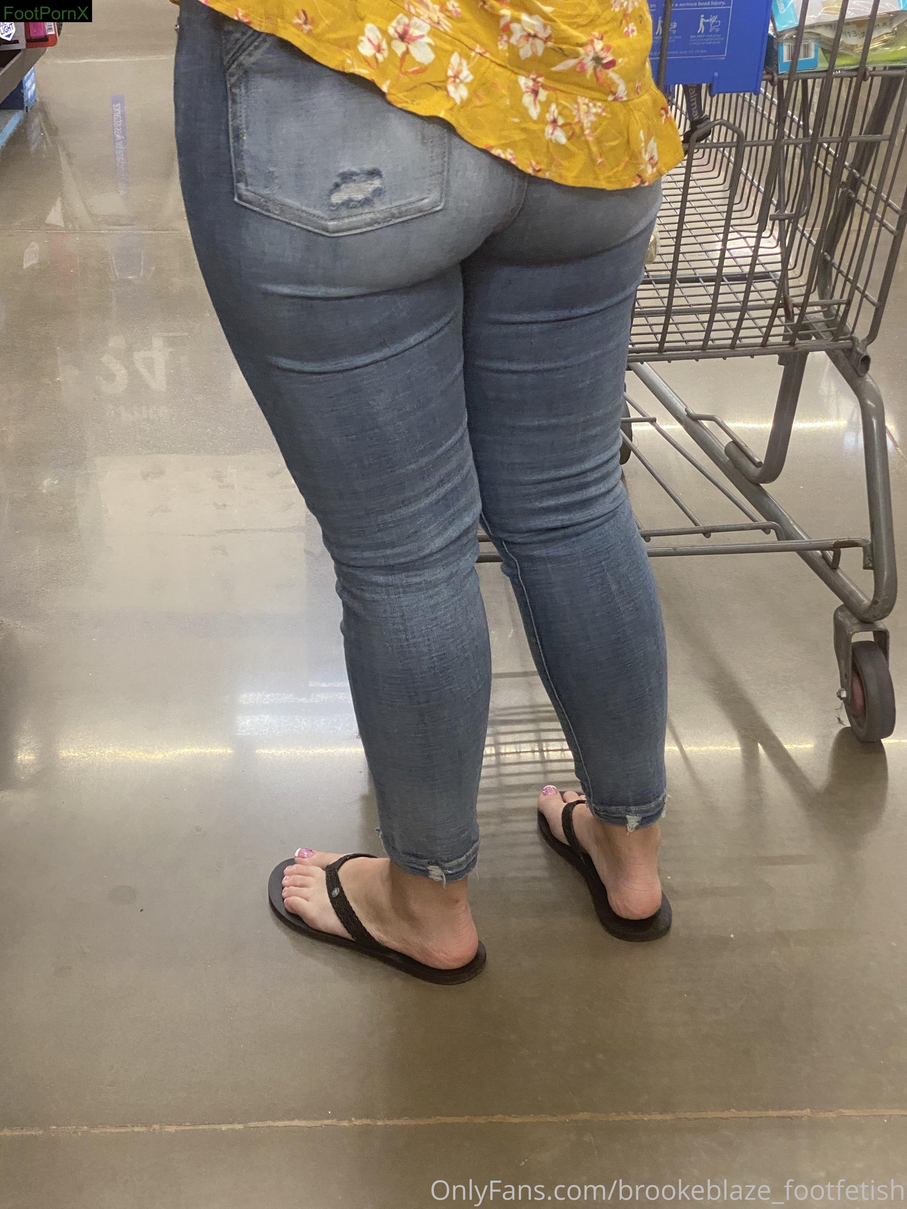 brookeblaze_footfetish feet photo 22