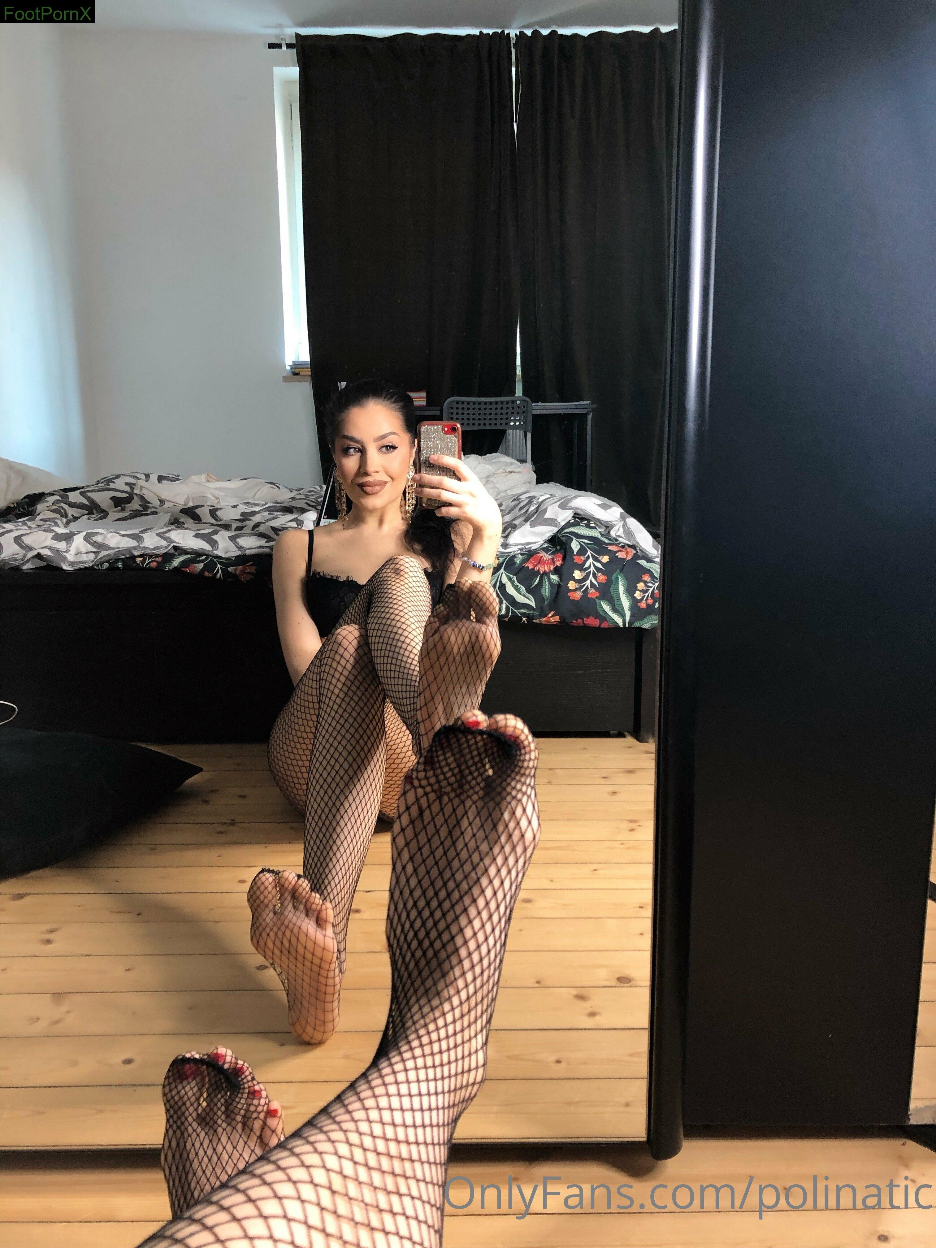 polinatickle feet photo 13