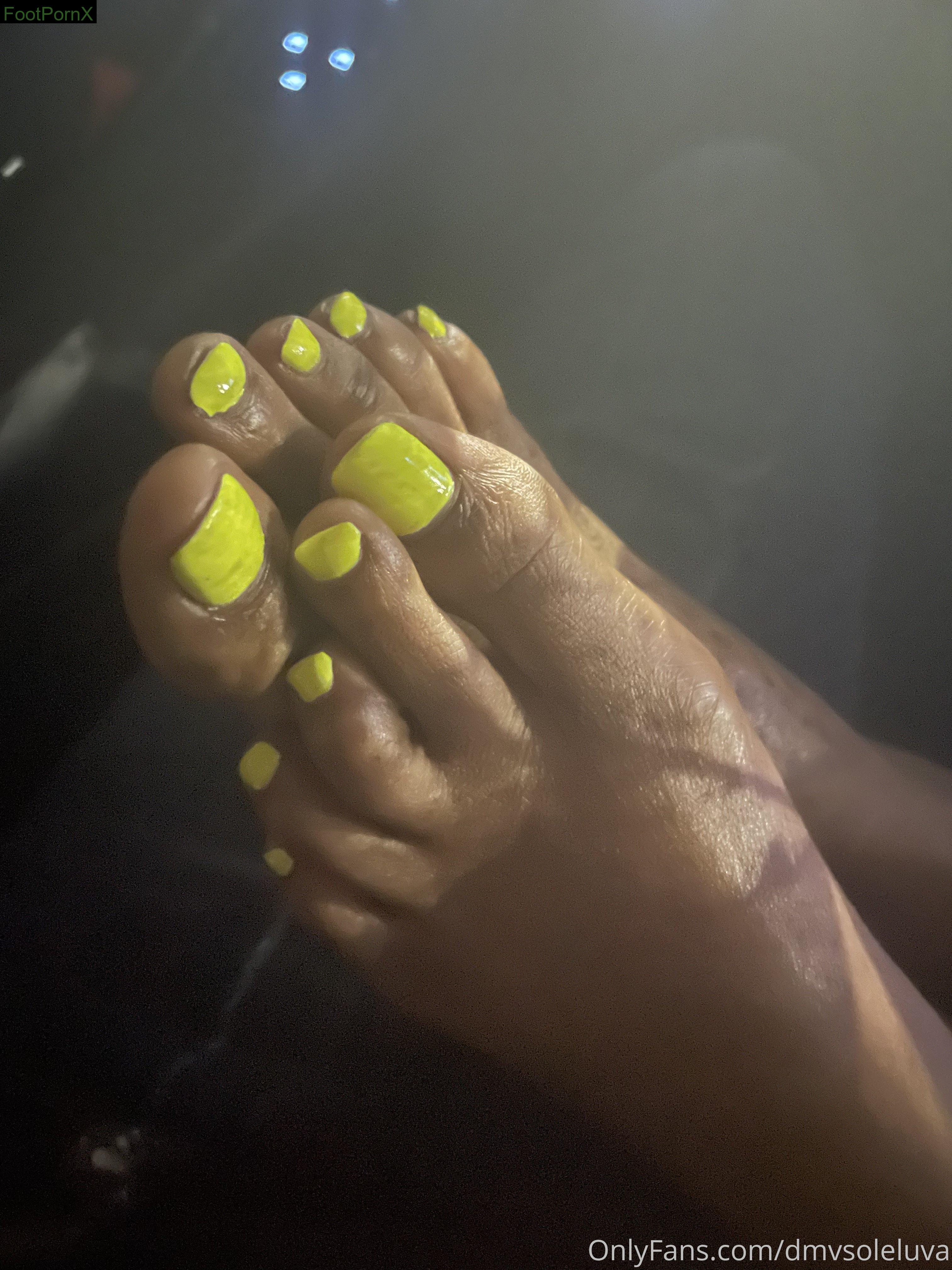 dmvsoleluva feet photo 20