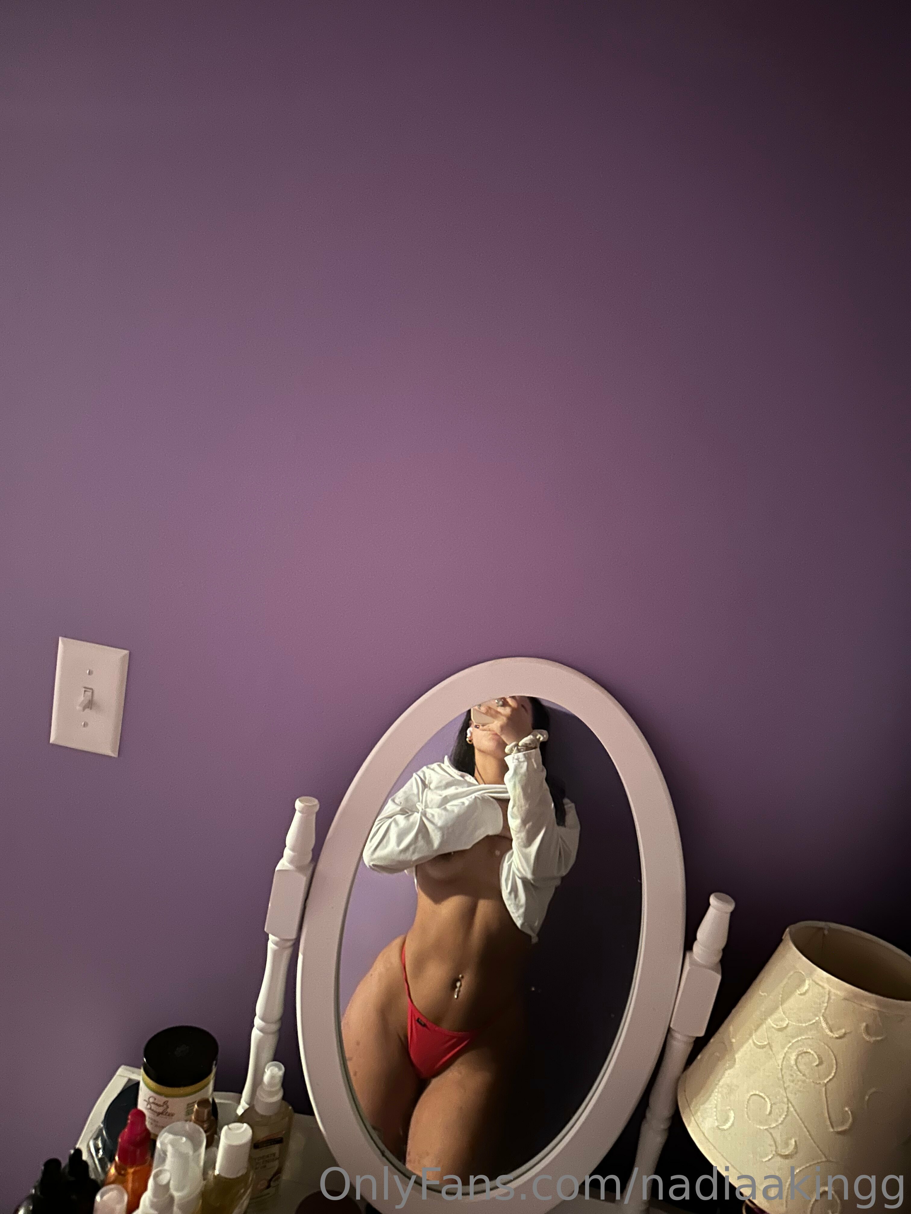 nadiaakingg feet photo 12