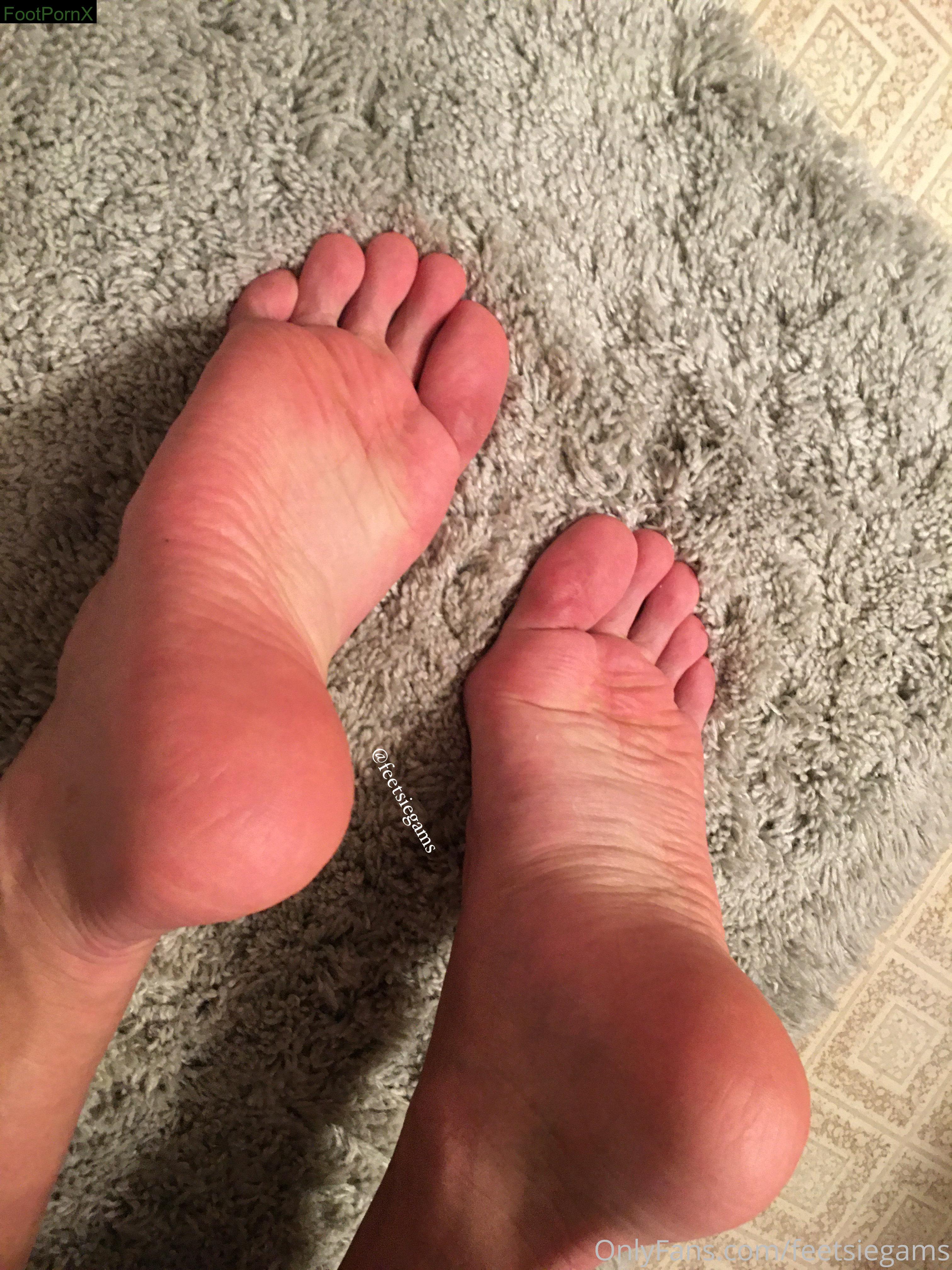 feetsiegams feet photo 21