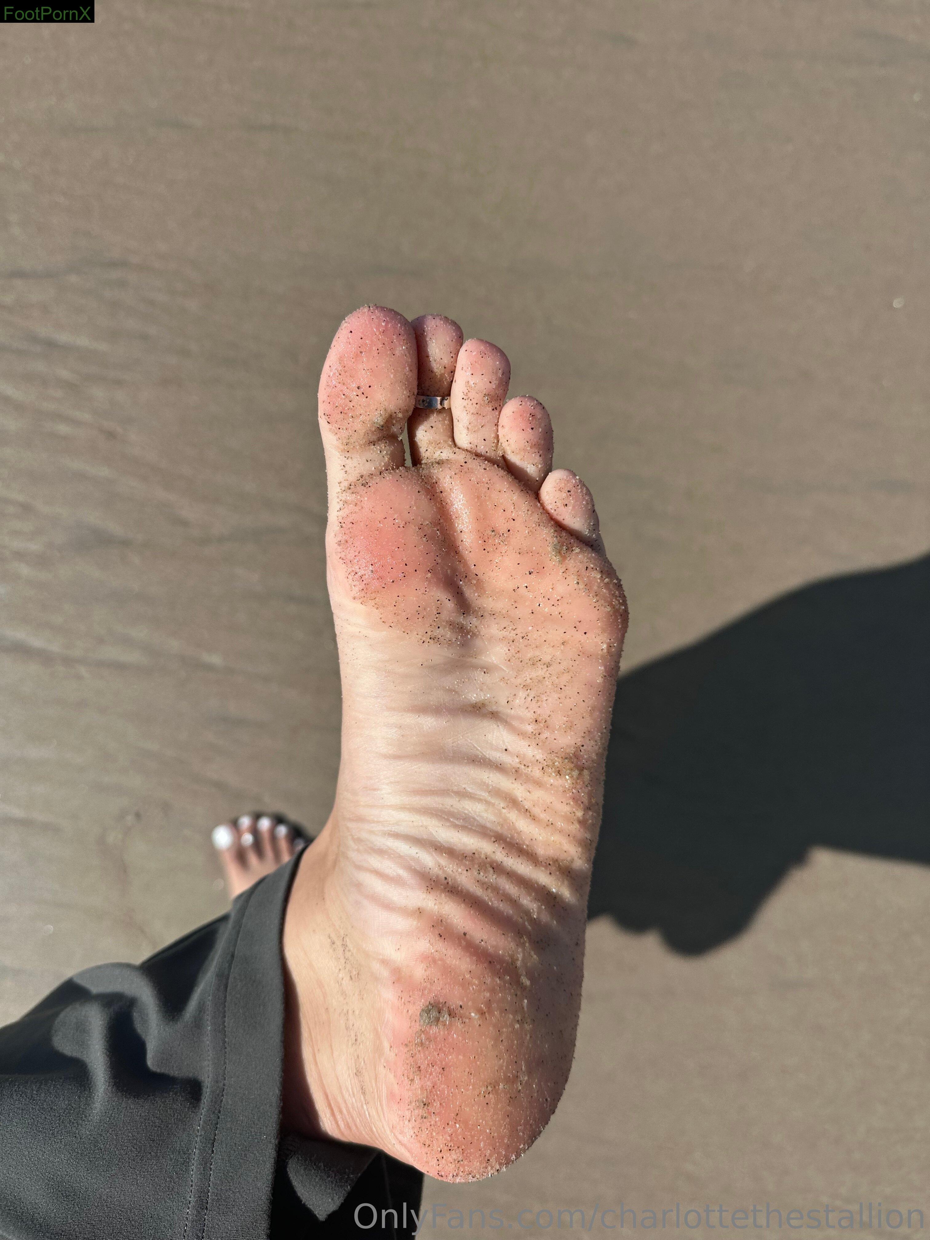 charlottethestallion feet photo 11